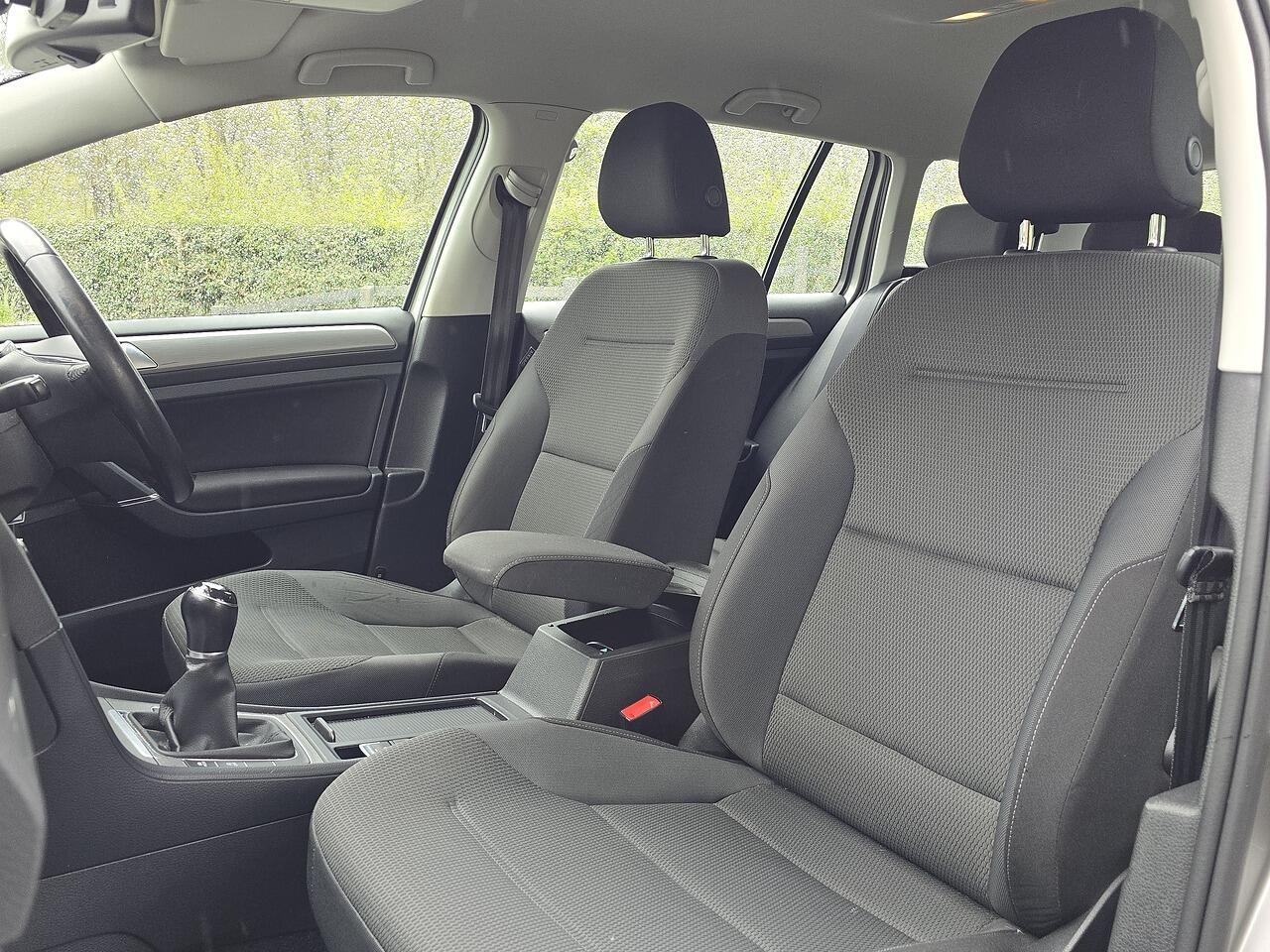 Volkswagen Golf - Image 3