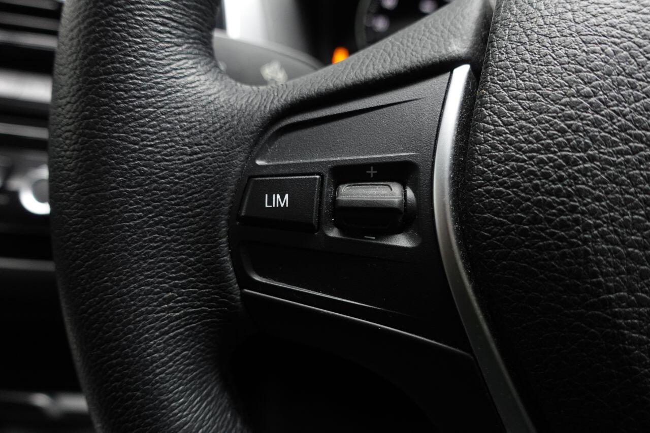 BMW 1 Series - Image 27