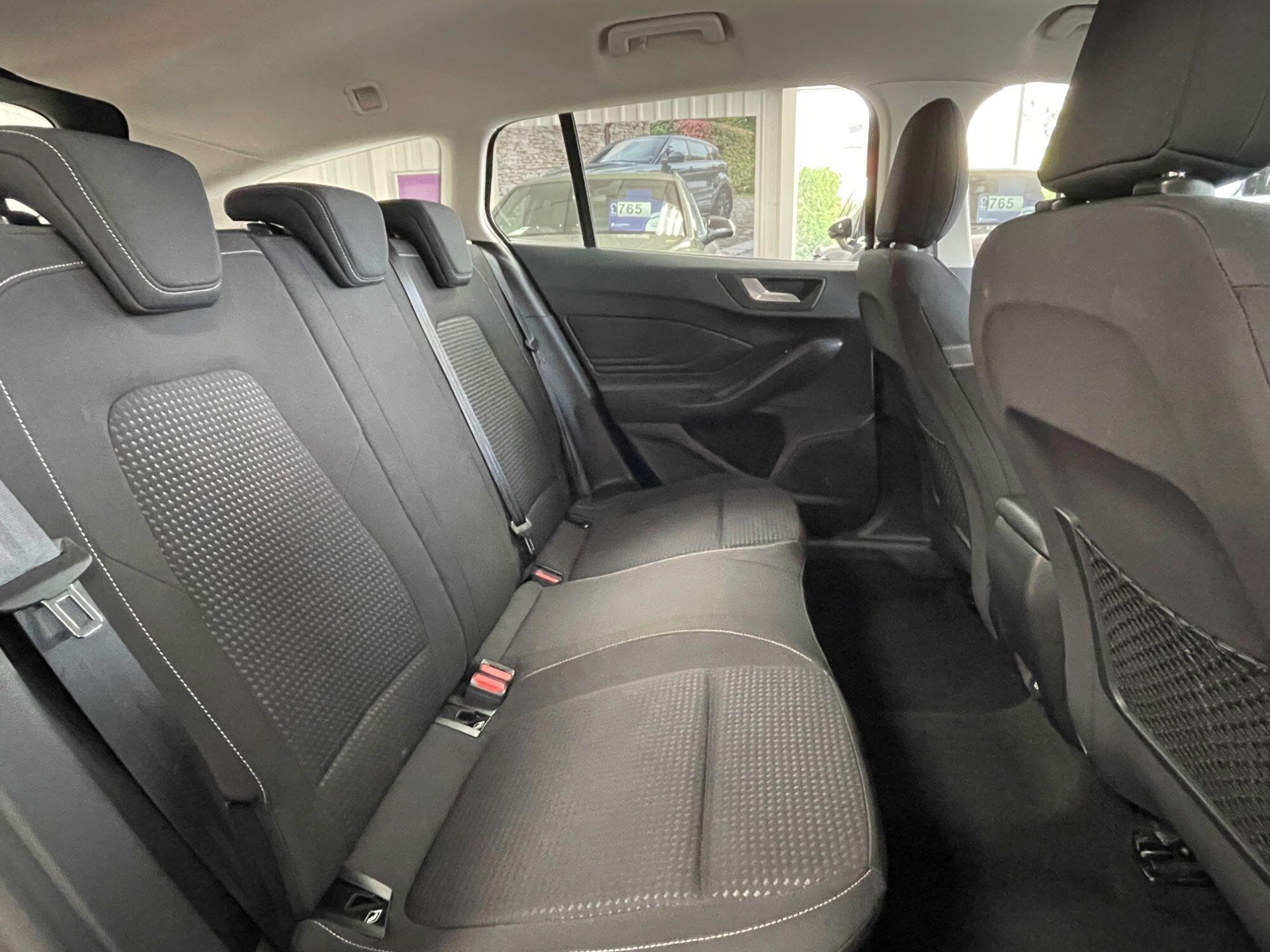 Ford Focus Diesel Estate - Image 28