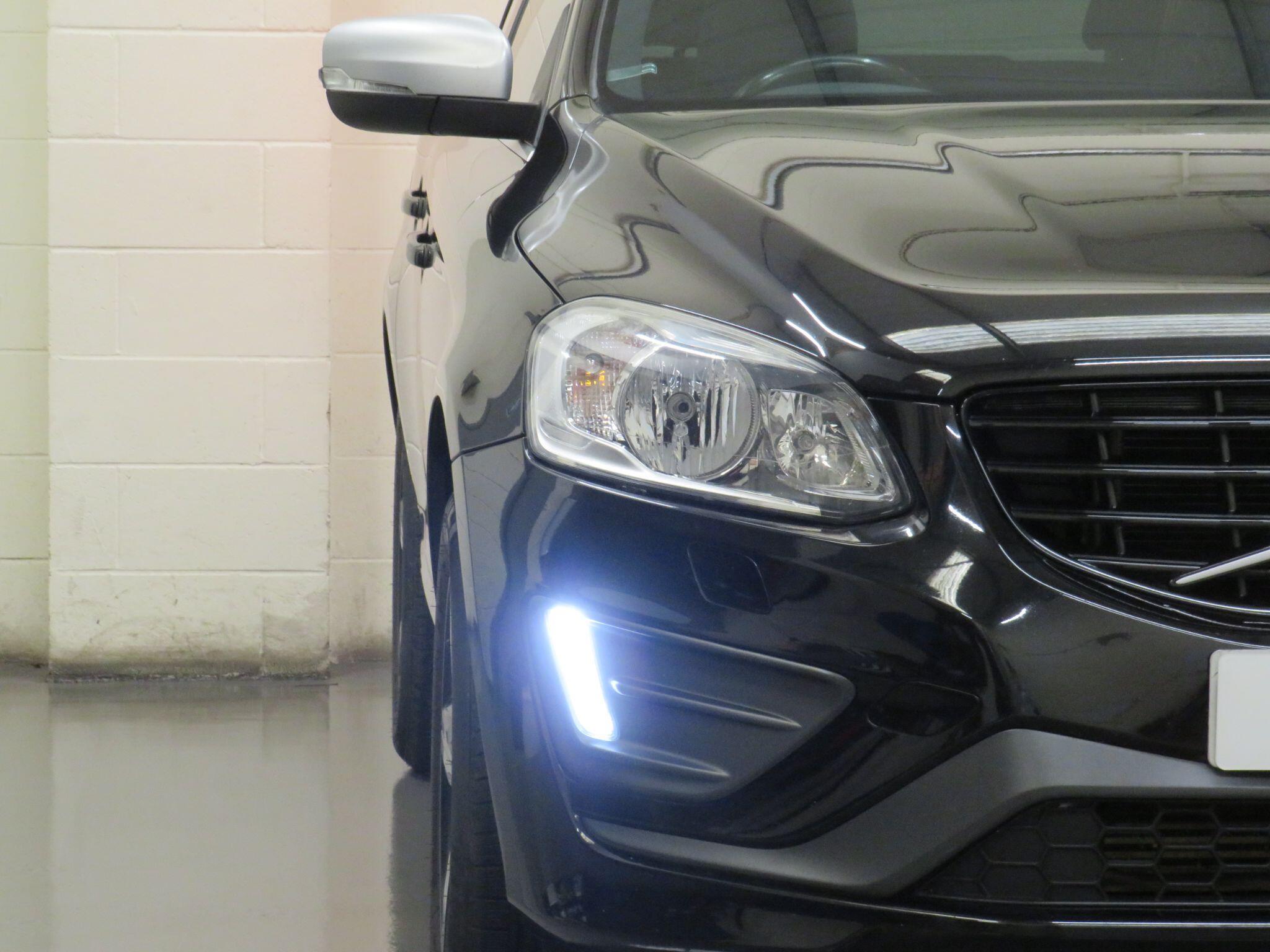 Volvo XC60 - Image 11