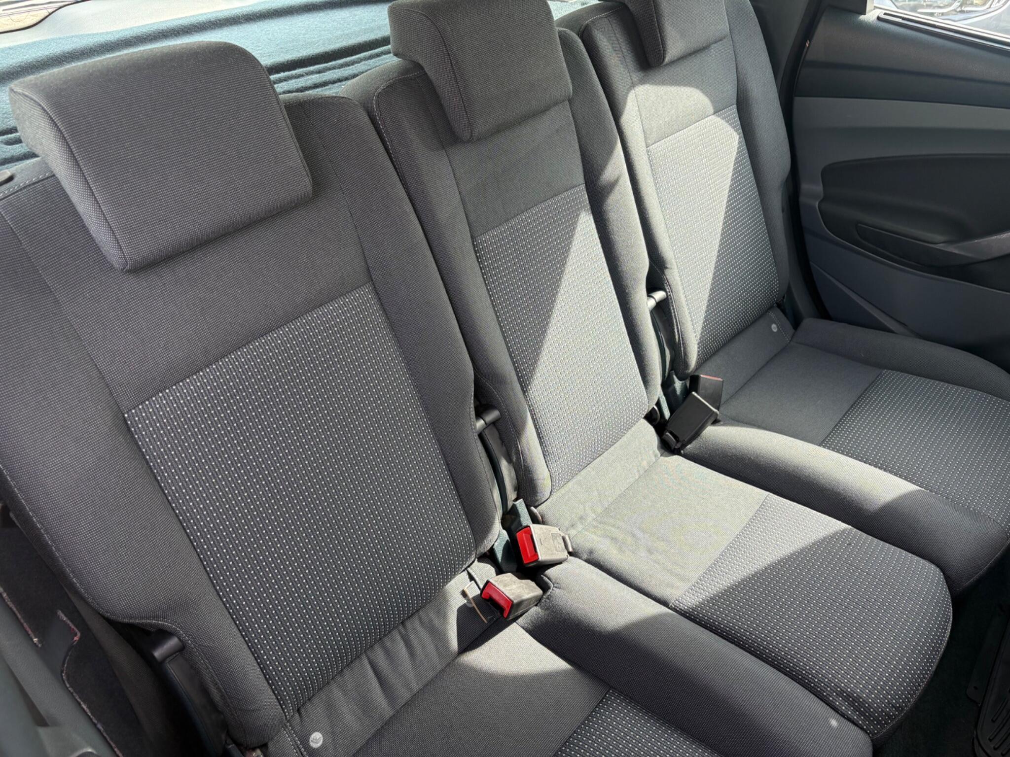 Ford C-MAX - Image 25