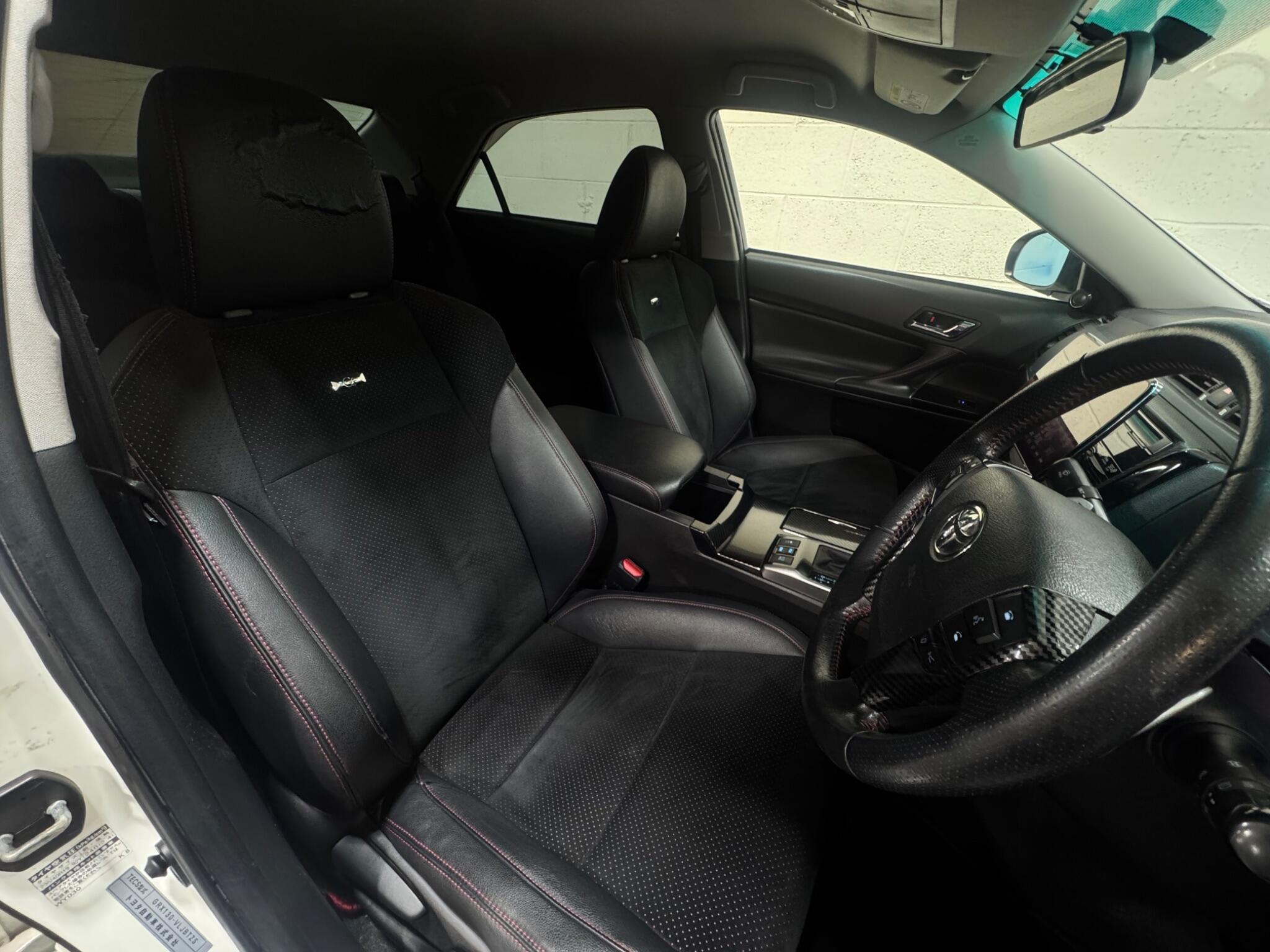 Toyota Mark X - Image 8