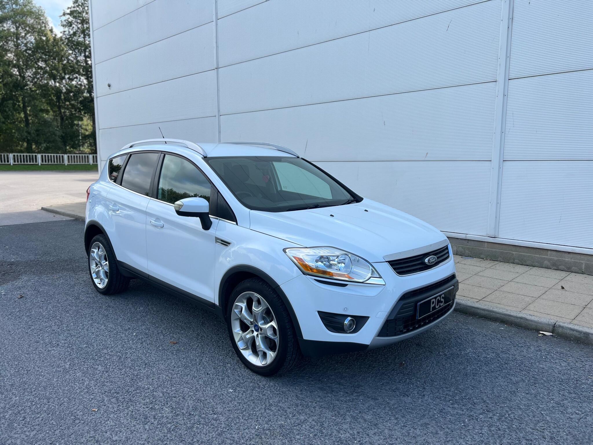 Ford Kuga - Image 32