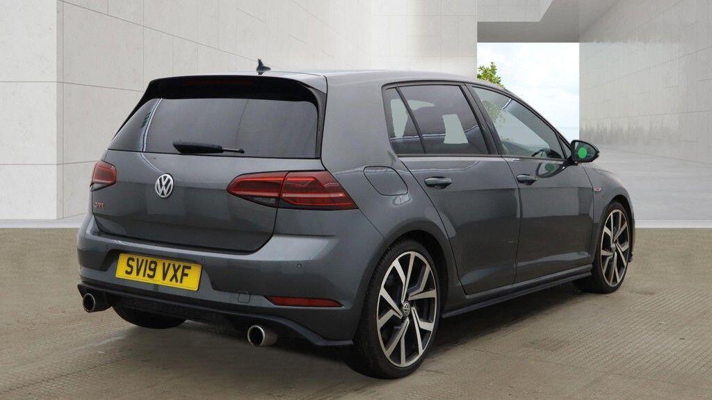 Volkswagen Golf - Image 6