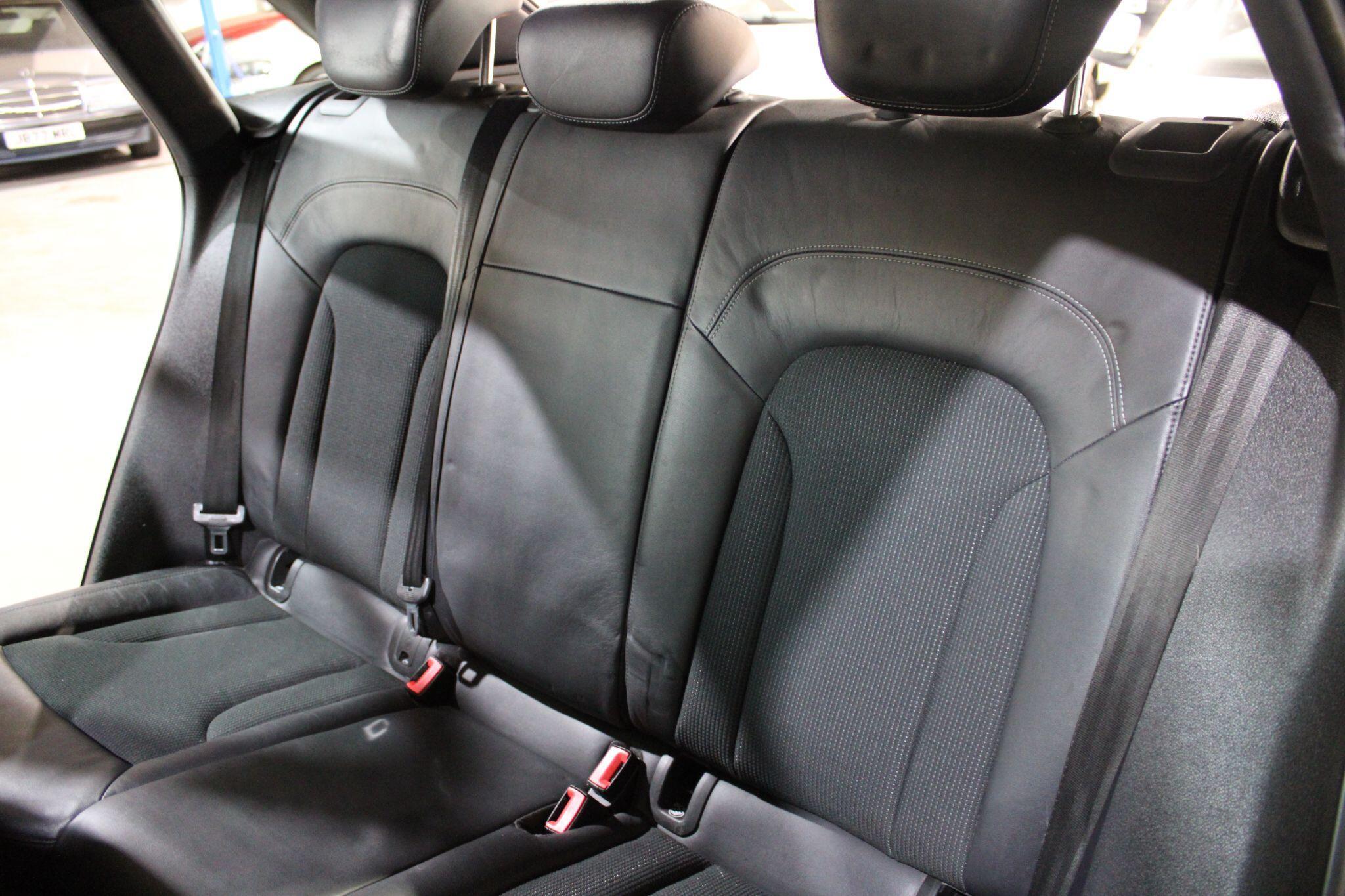 Audi Q3 - Image 27