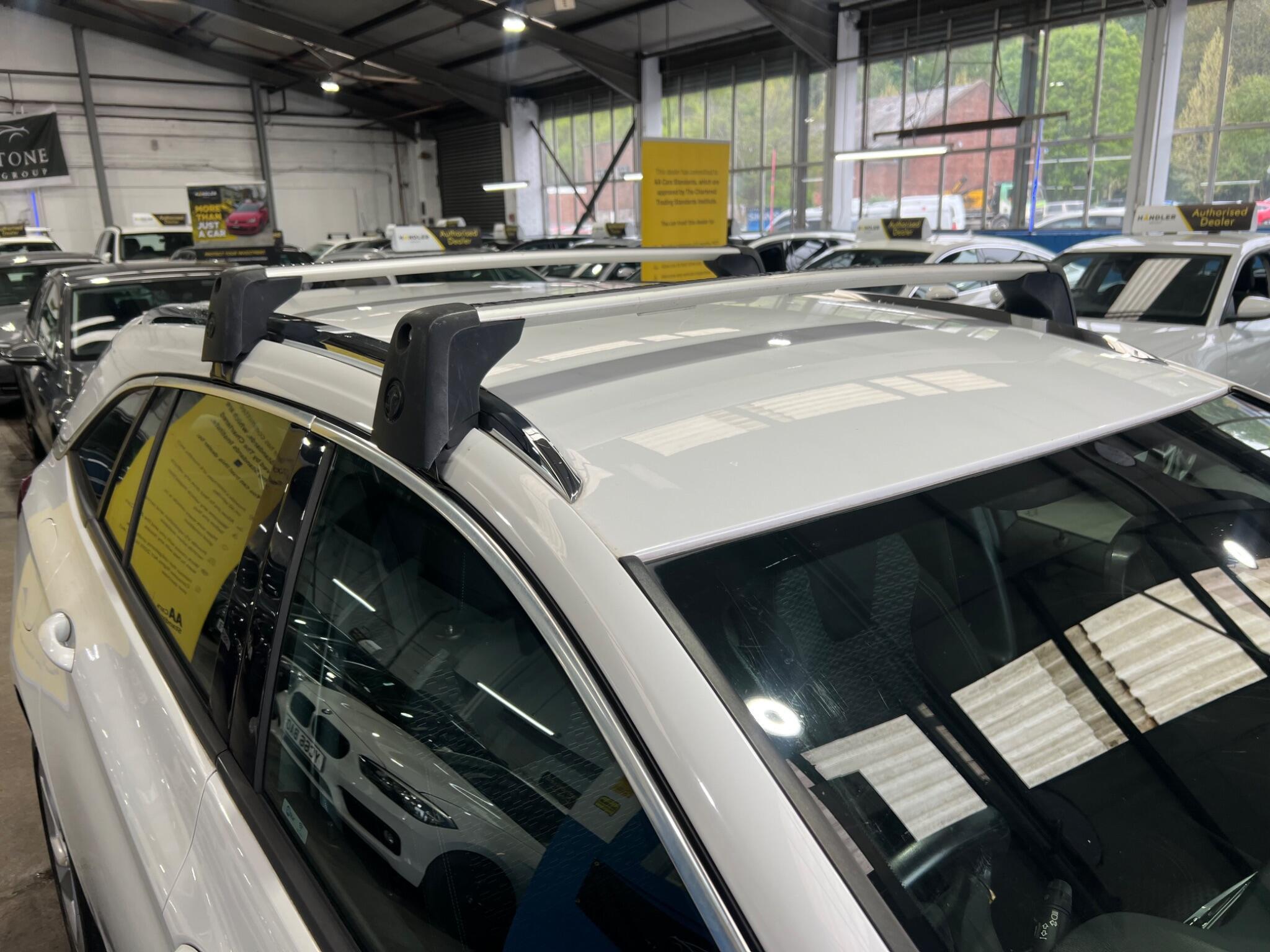 Vauxhall Astra - Image 28