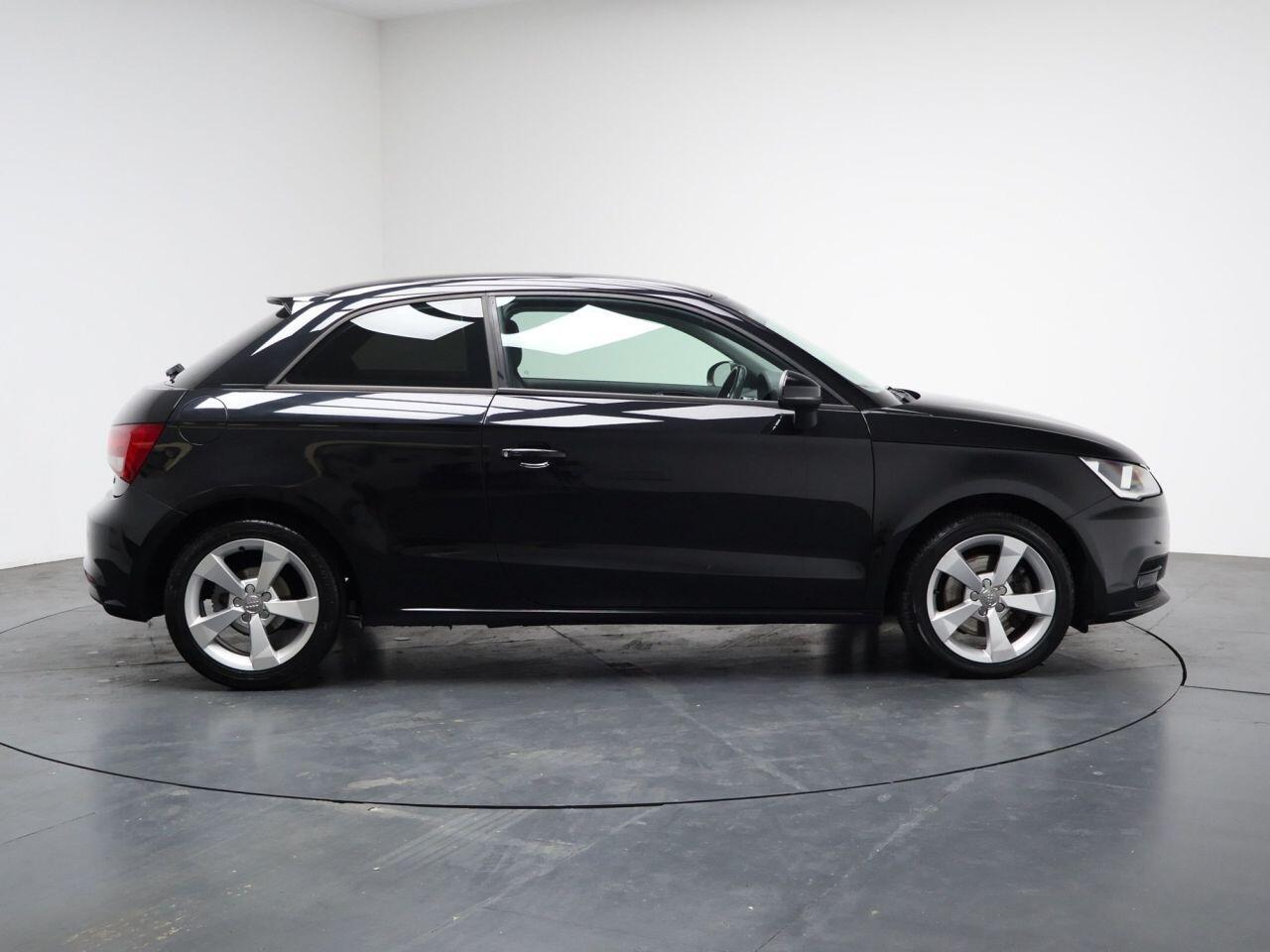 Audi A1 - Image 14