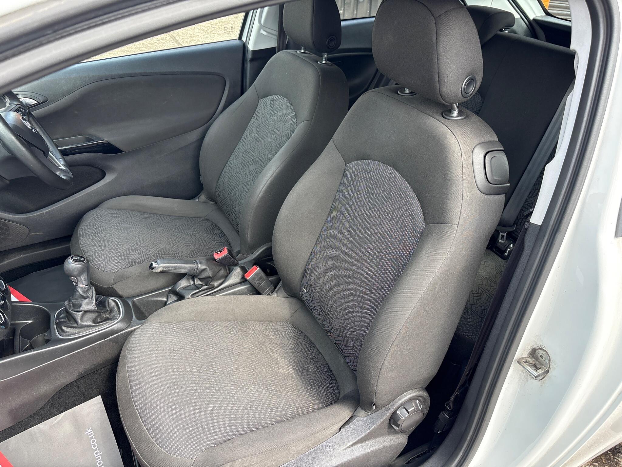 Vauxhall Corsa - Image 17