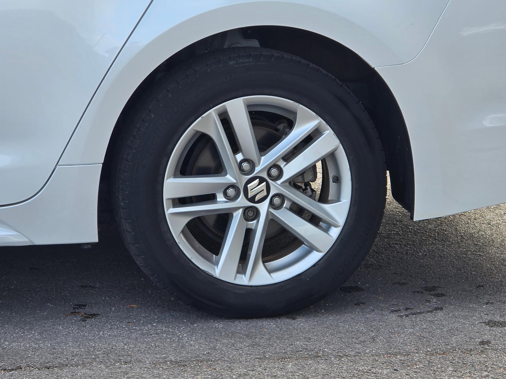 Suzuki Swace - Image 19
