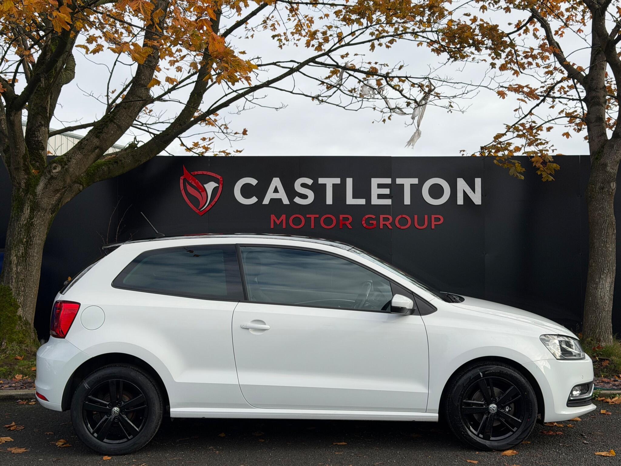 Volkswagen Polo - Image 14