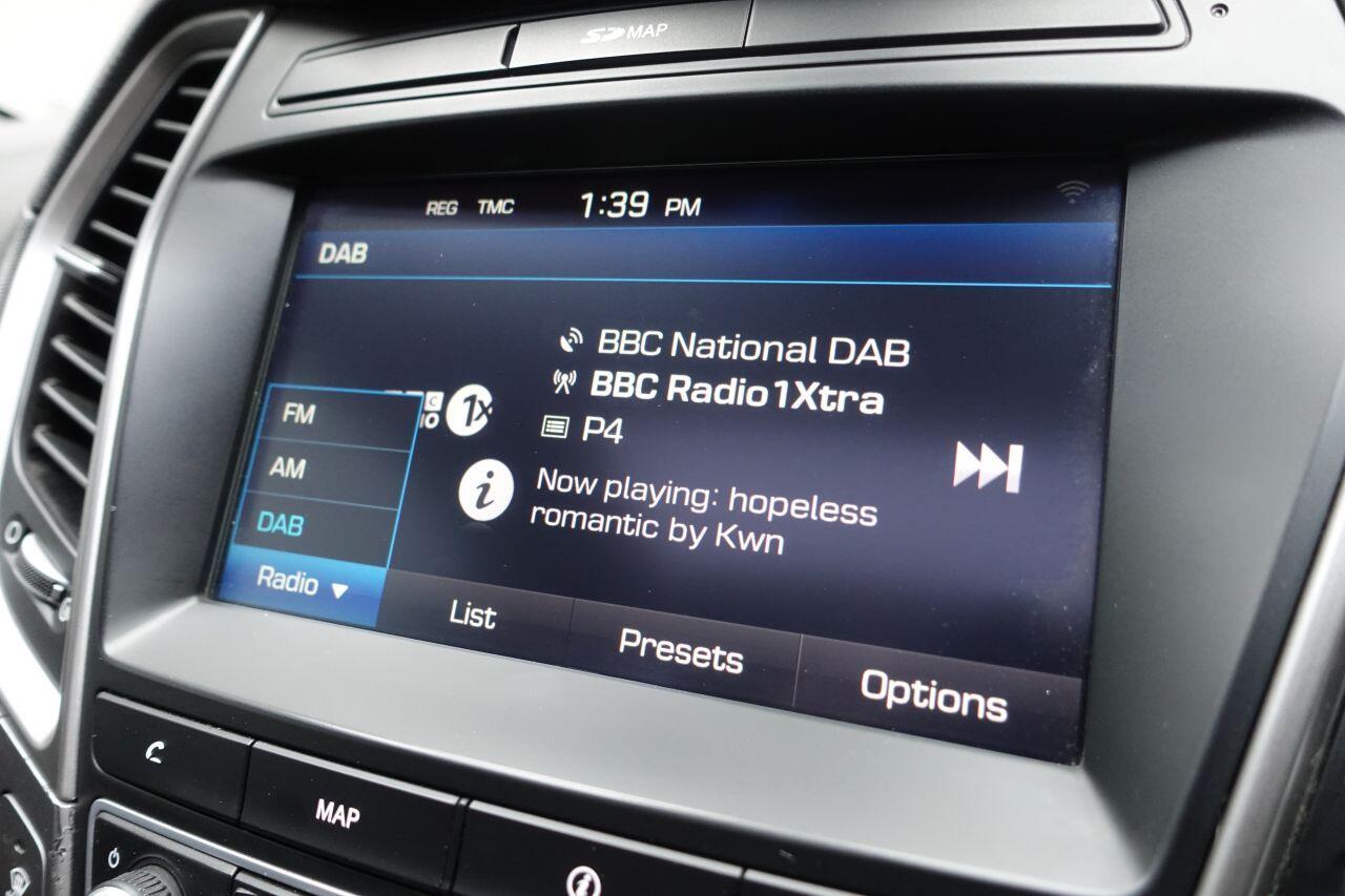 Hyundai Santa Fe - Image 29