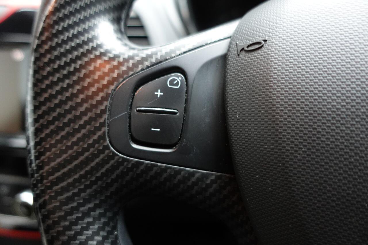 Renault Captur - Image 22