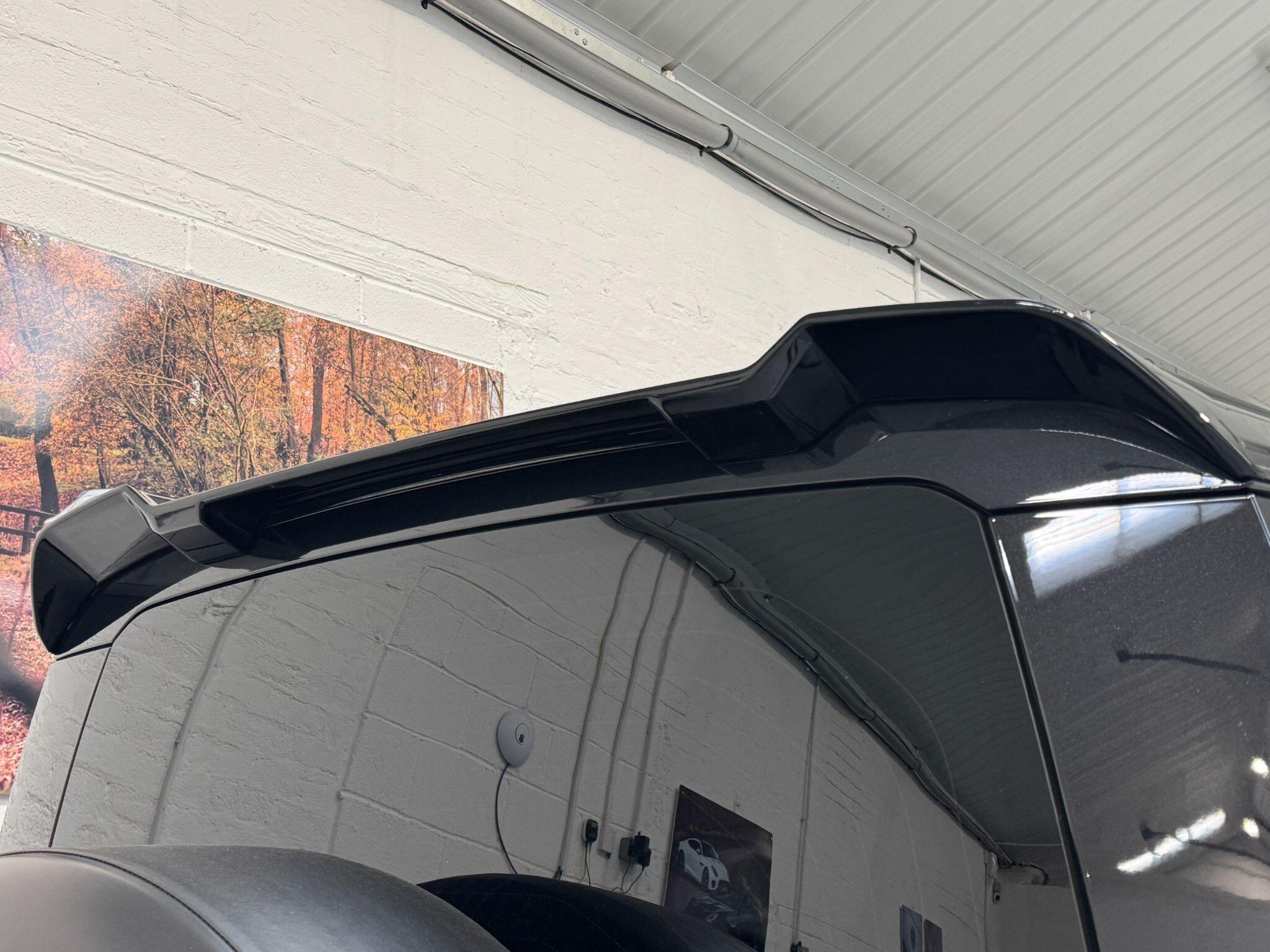 Land Rover Defender 110 - Image 70