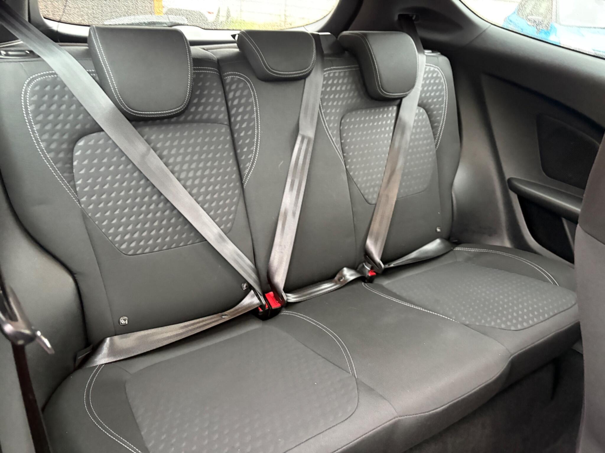 Ford Fiesta - Image 13