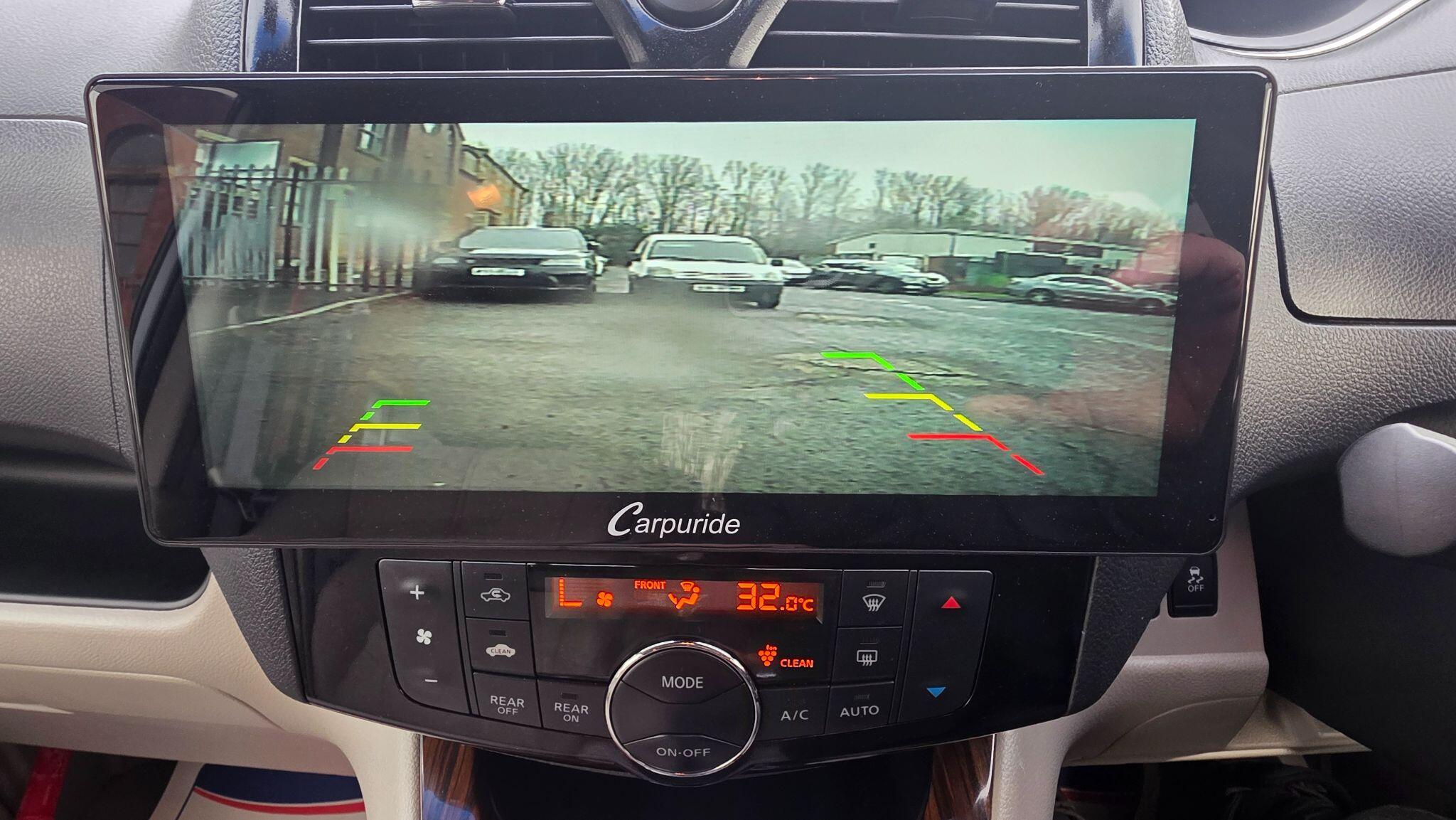 Nissan Serena - Image 35