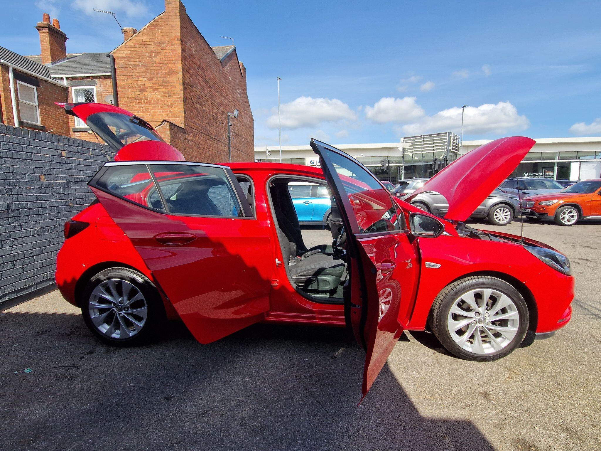 Vauxhall Astra - Image 22