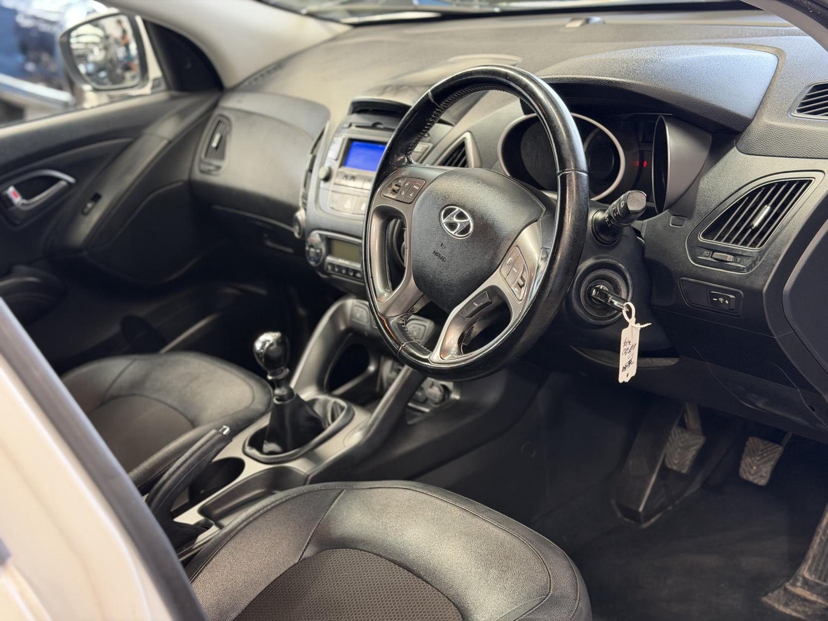 Hyundai ix35 - Image 19