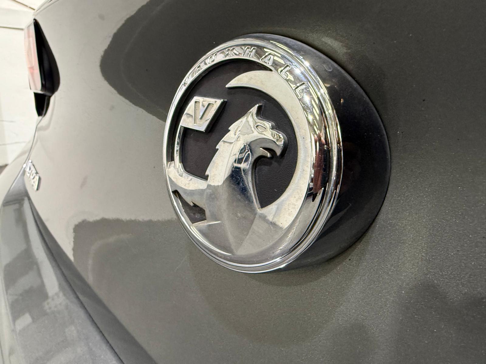 Vauxhall Astra - Image 11