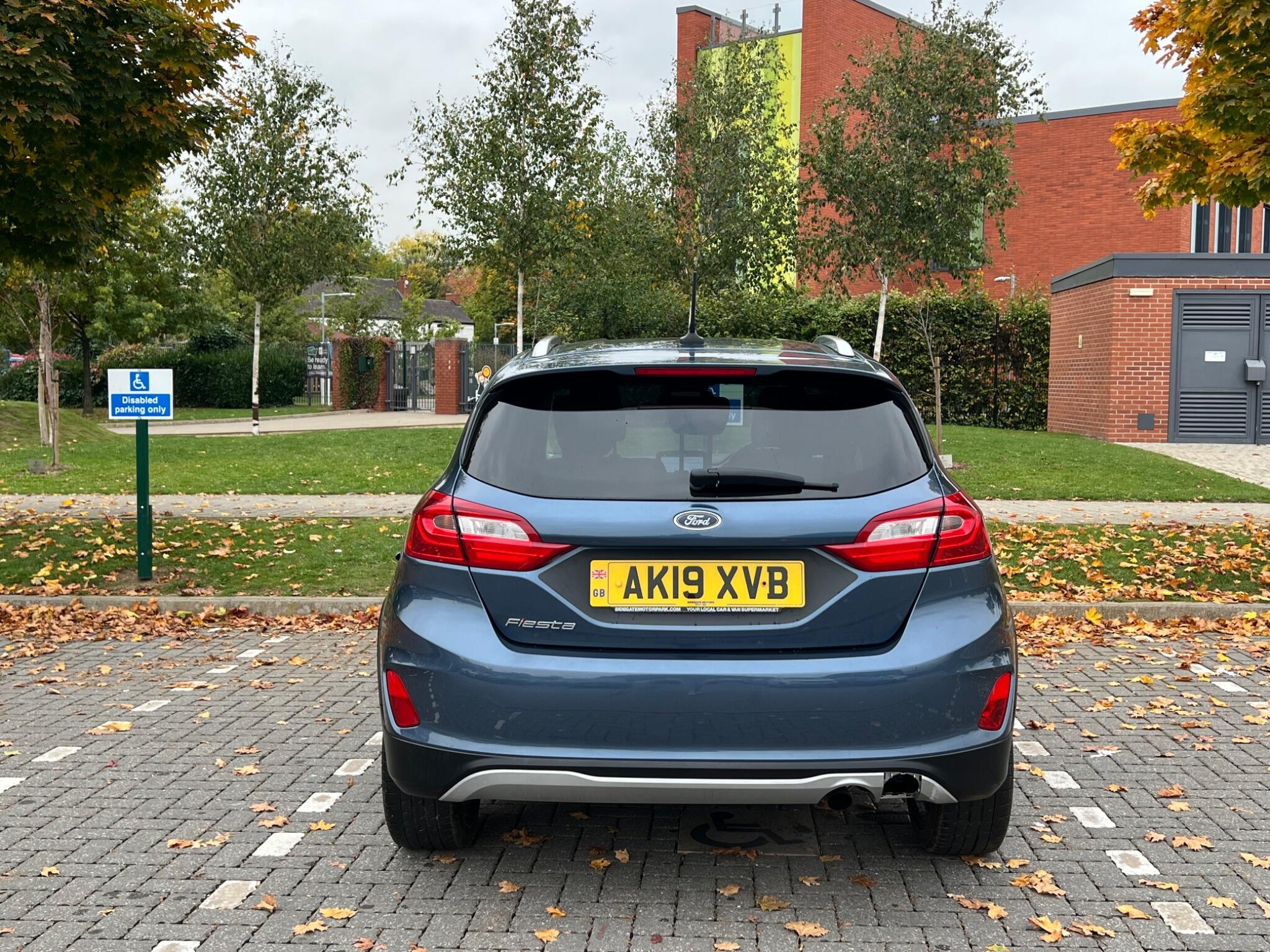 Ford Fiesta - Image 5
