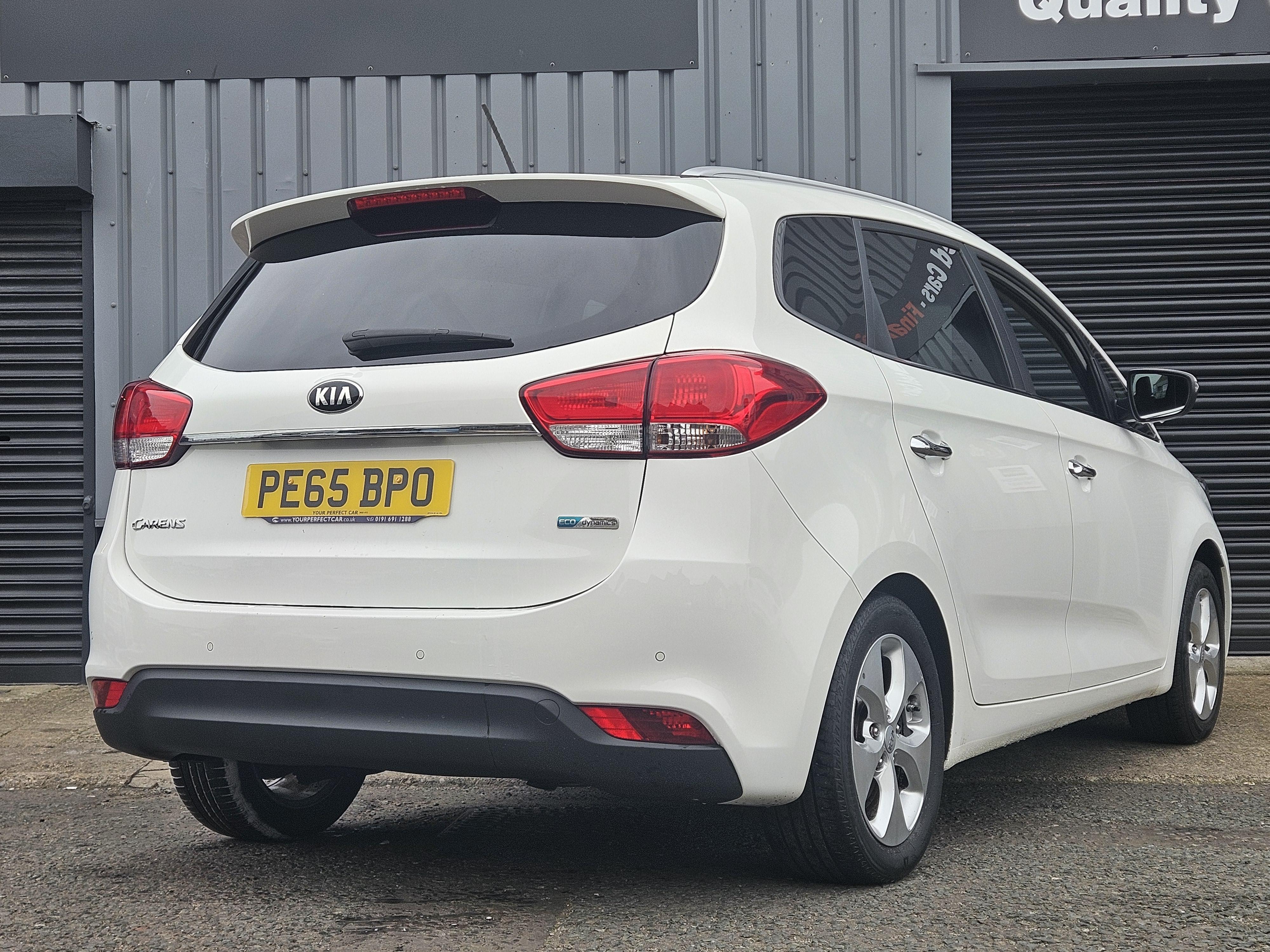 Kia Carens - Image 6