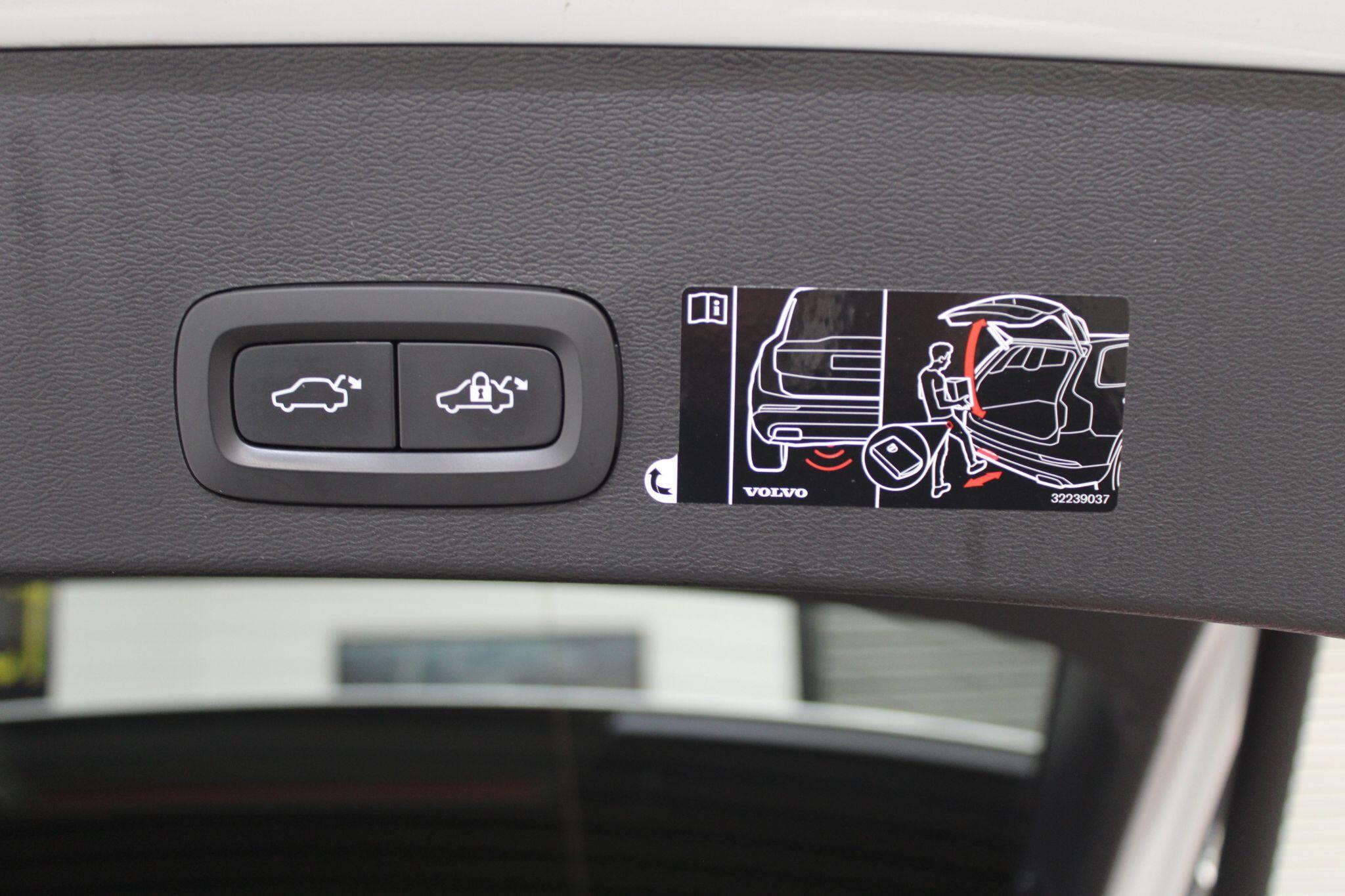 Volvo XC40 - Image 15