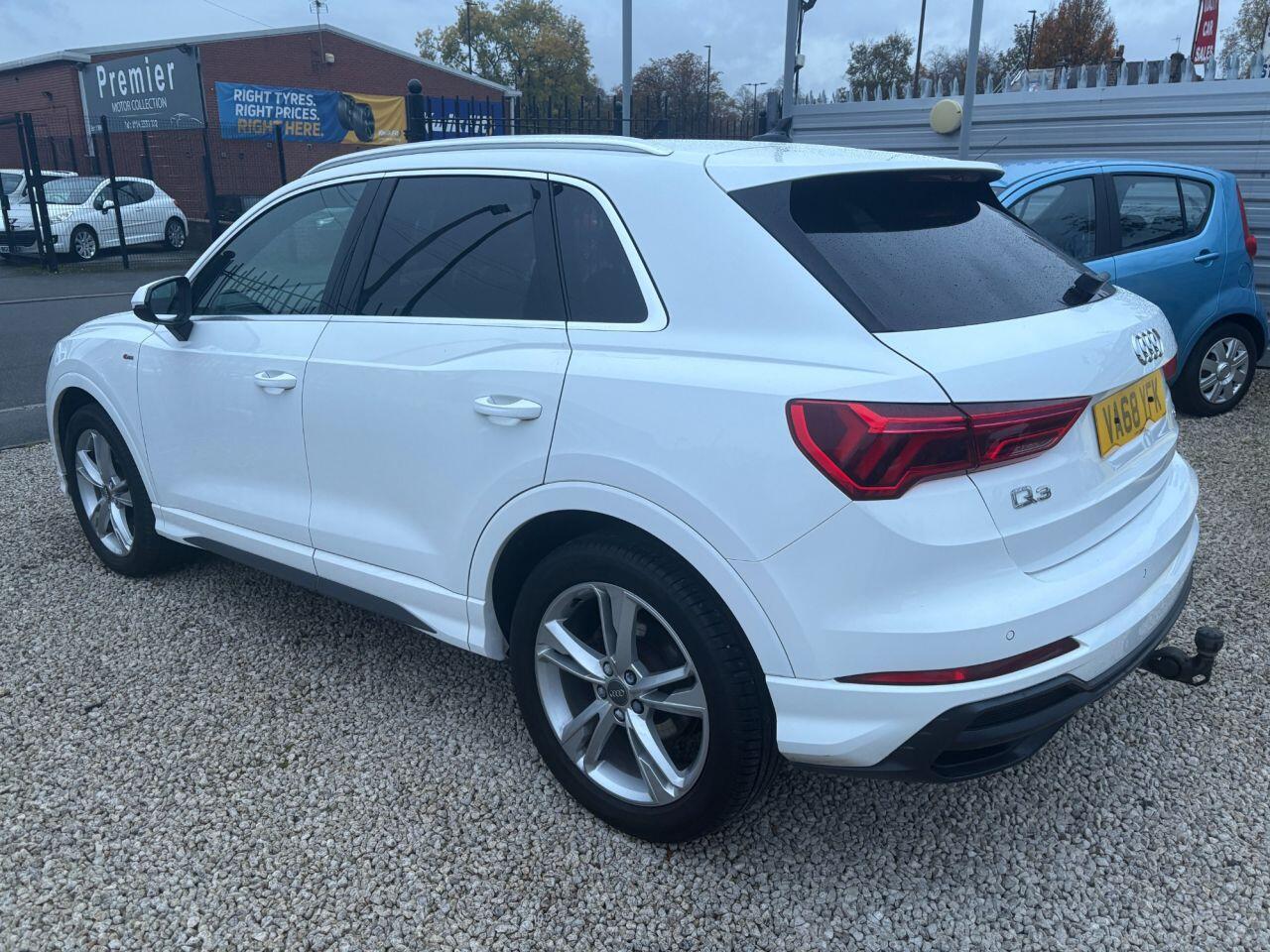 Audi Q3 - Image 7