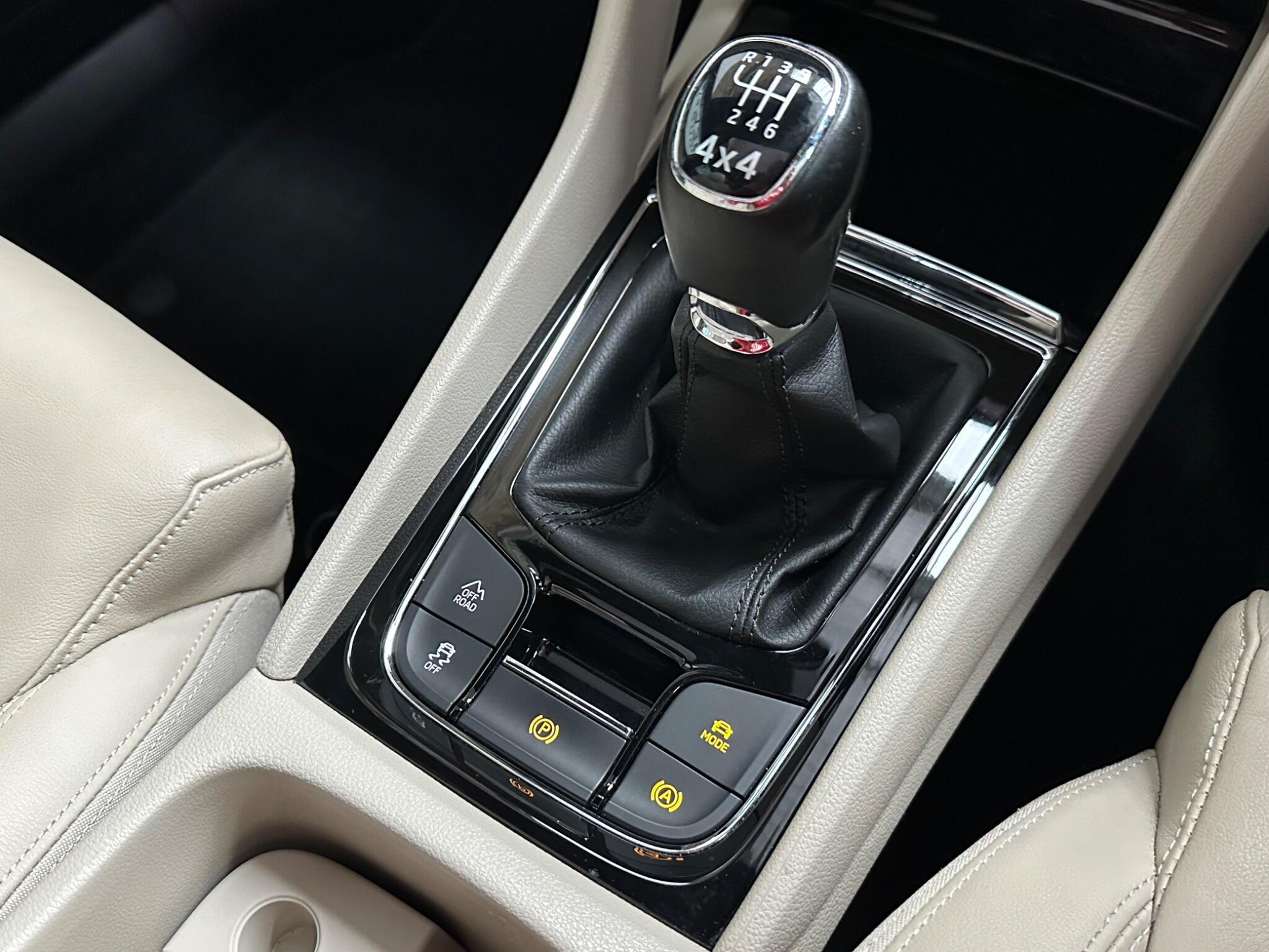 Skoda Karoq - Image 18