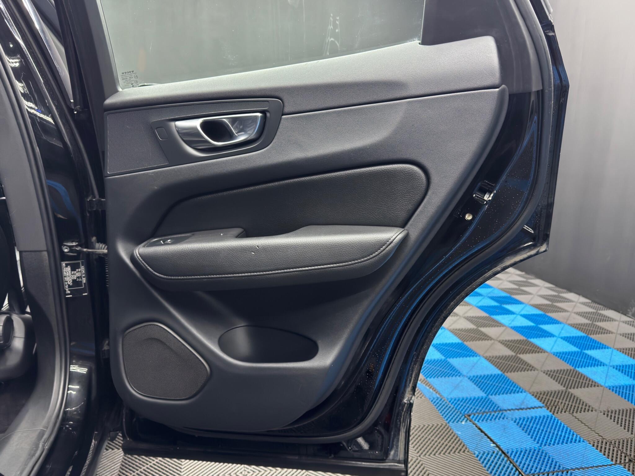 Volvo XC60 - Image 47