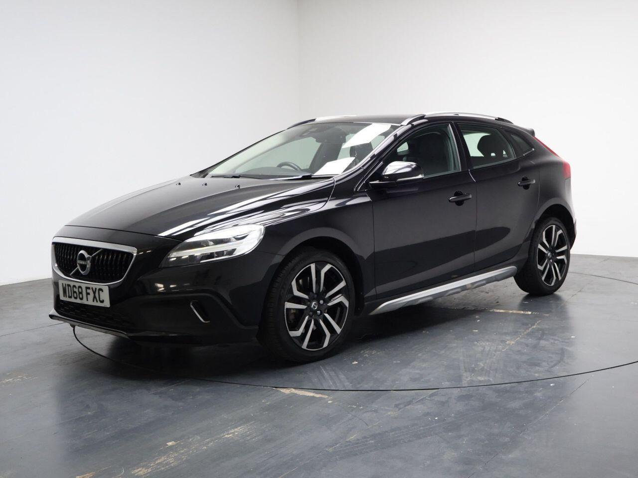 Volvo V40 CROSS COUNTRY - Image 6