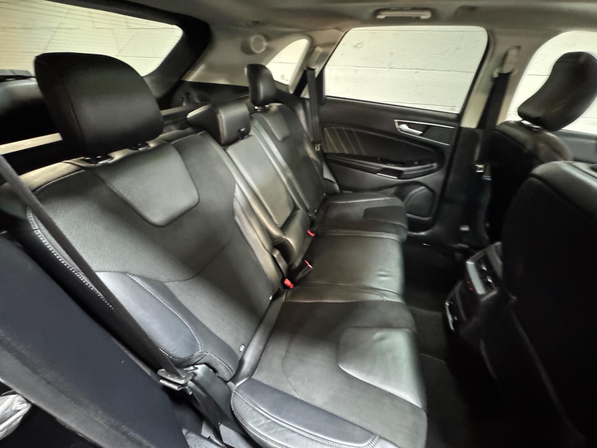 Ford Edge - Image 13