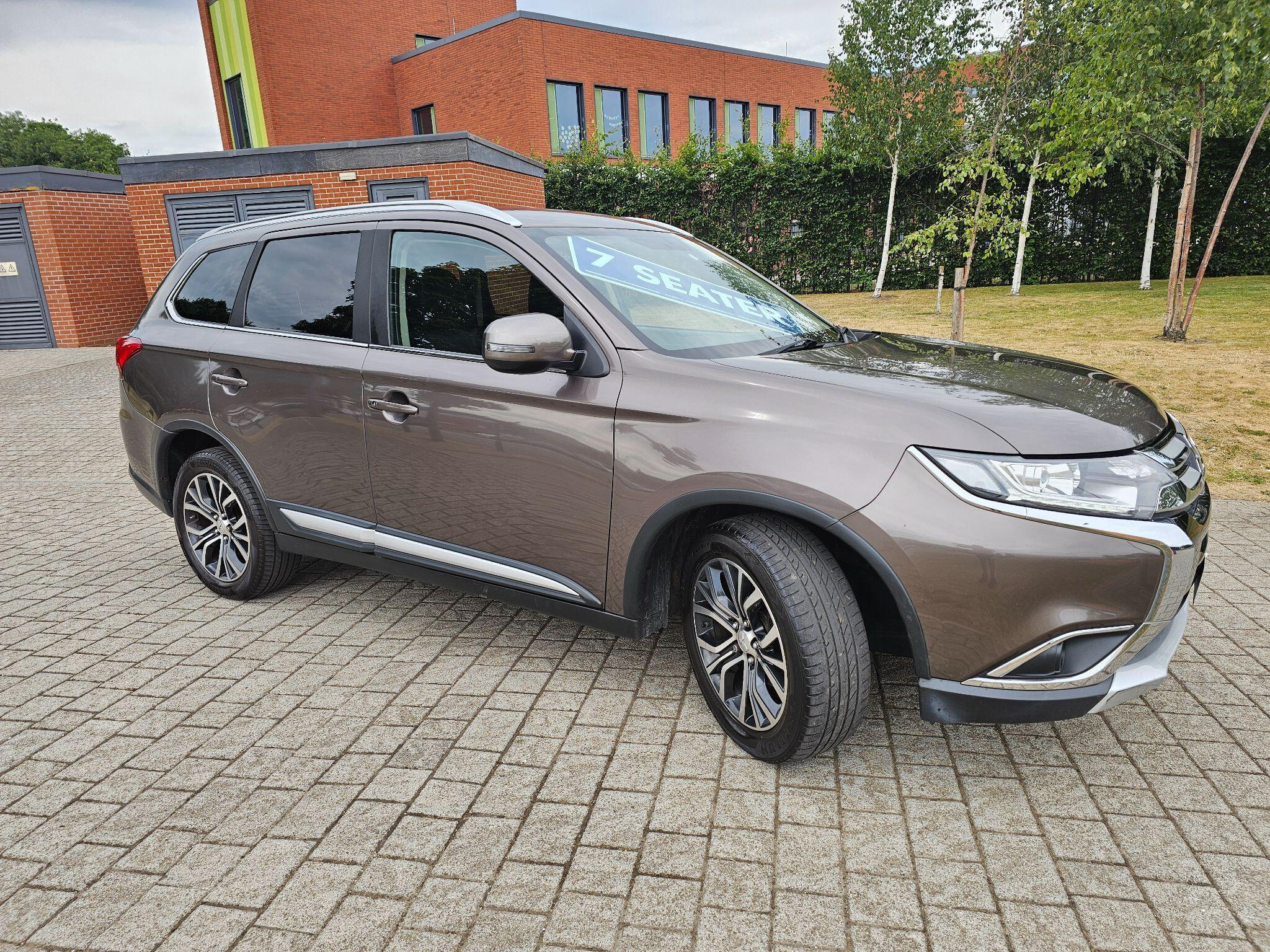 Mitsubishi Outlander - Image 9