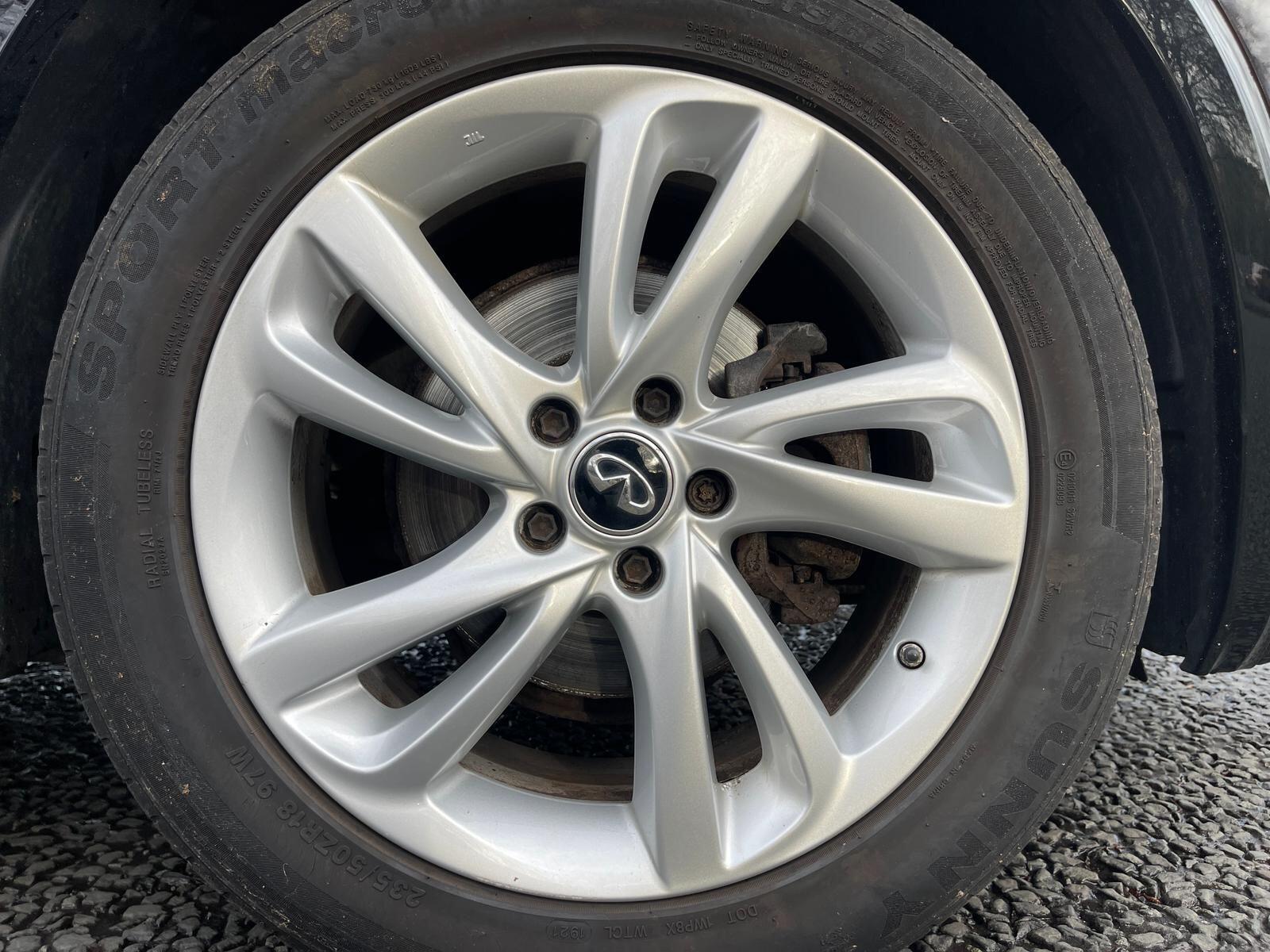 Infiniti Q30 - Image 33