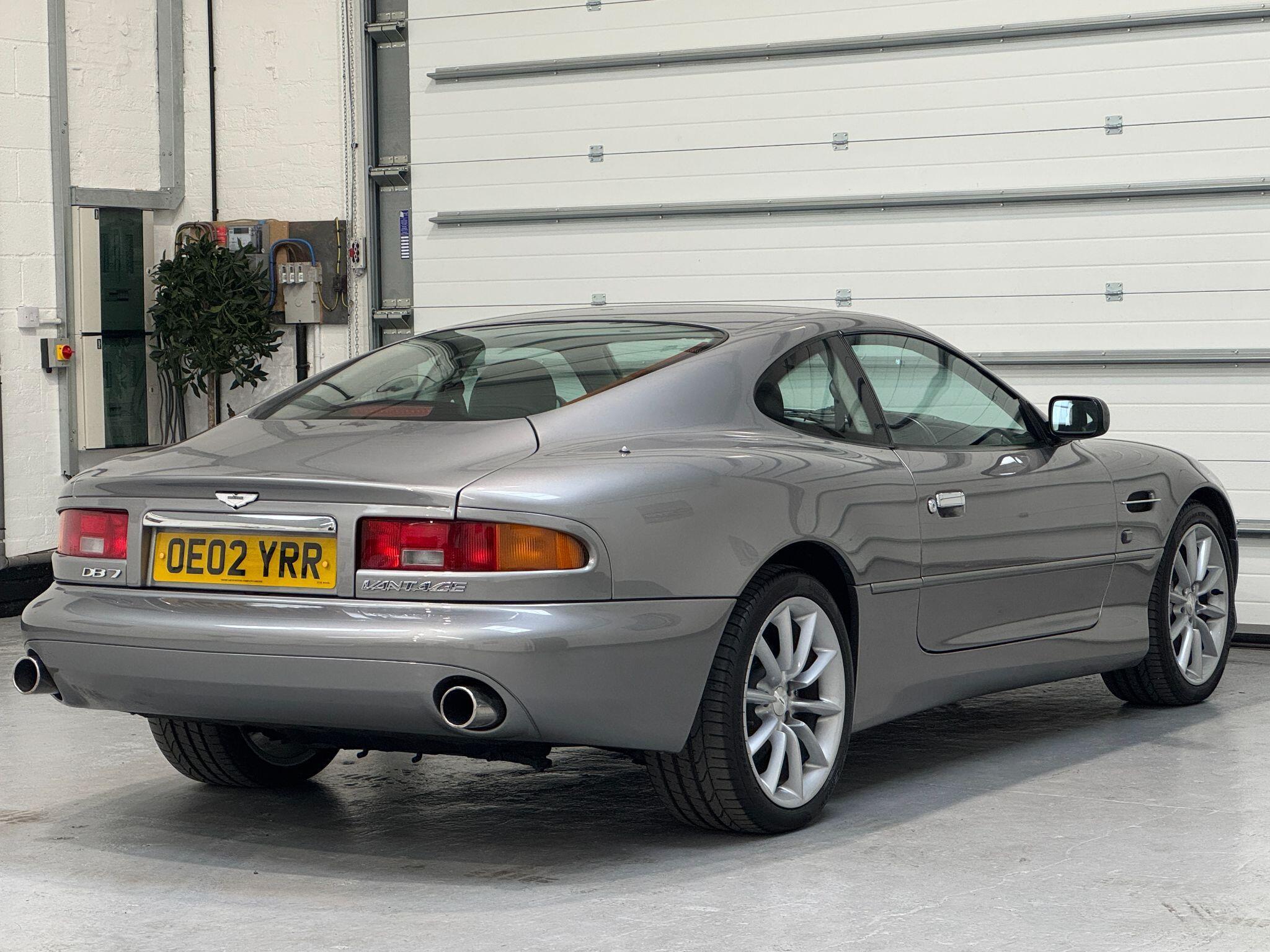 Aston Martin DB7 - Image 11
