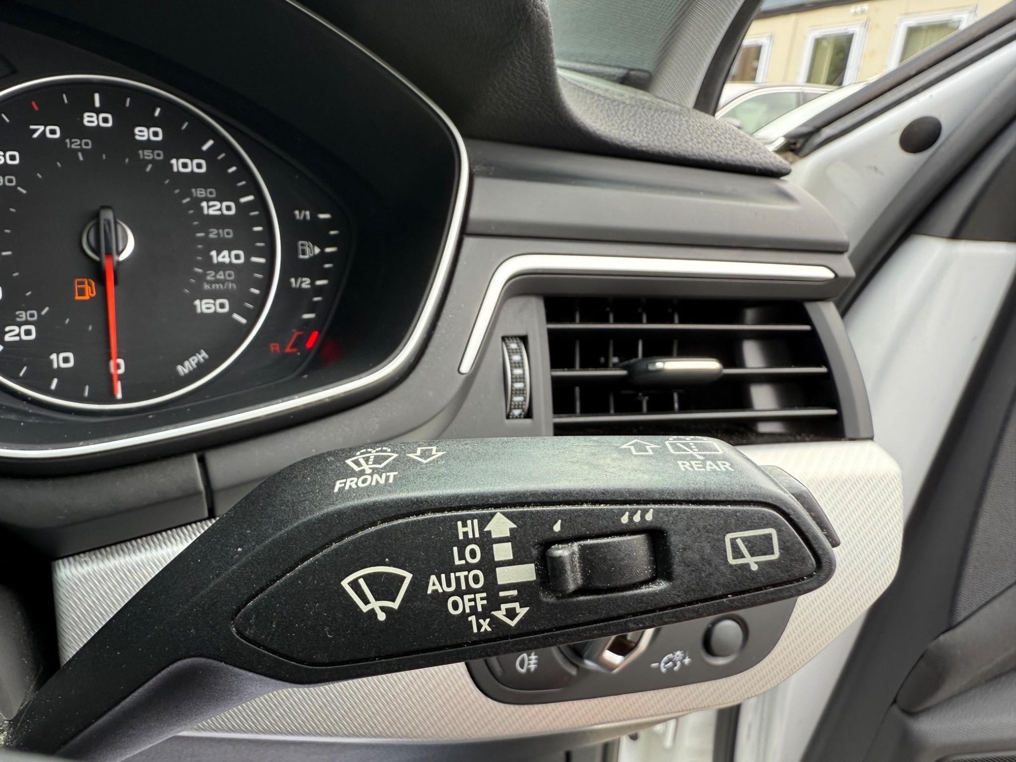 Audi A4 Avant - Image 21