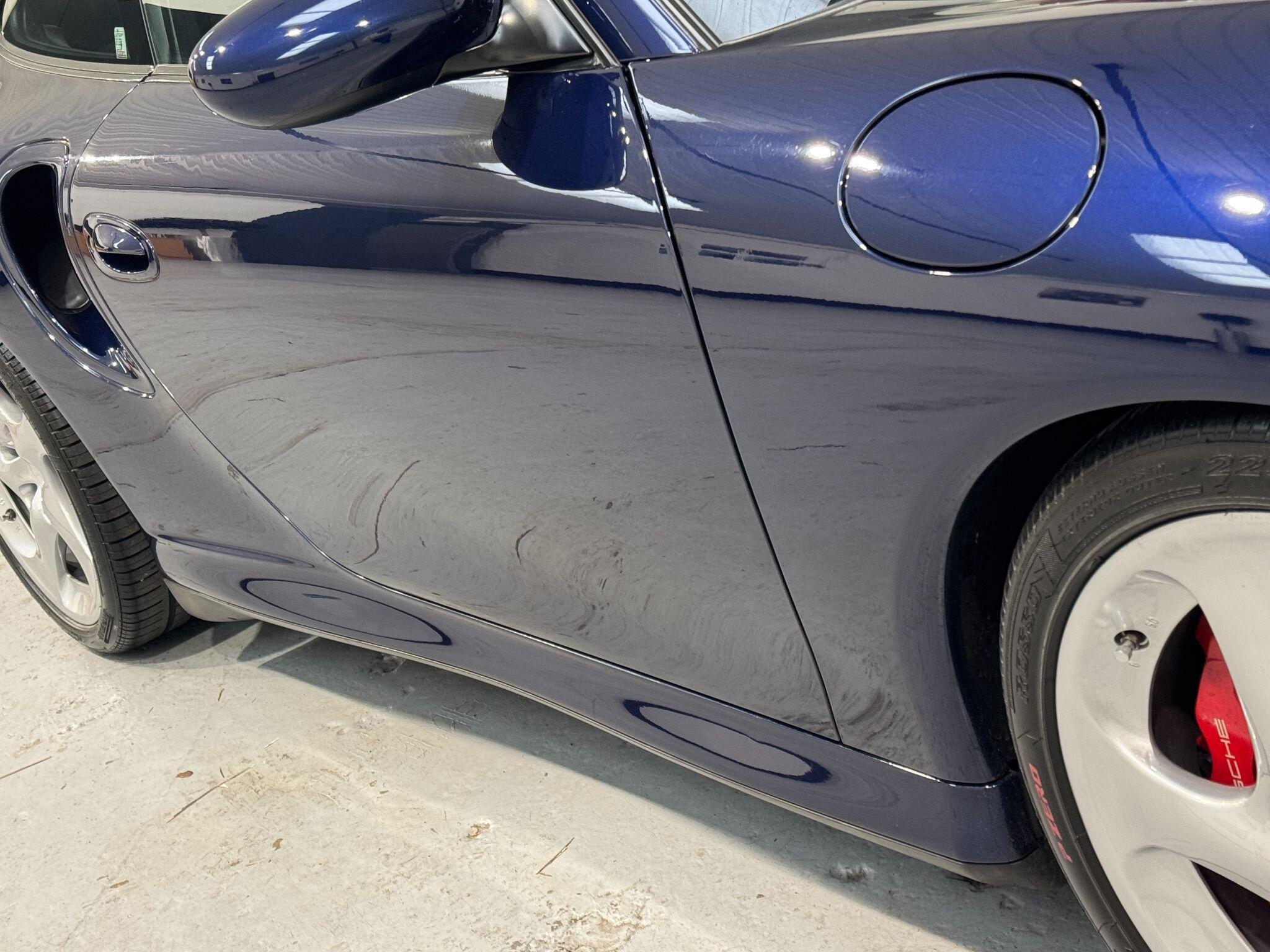 Porsche 911 - Image 77