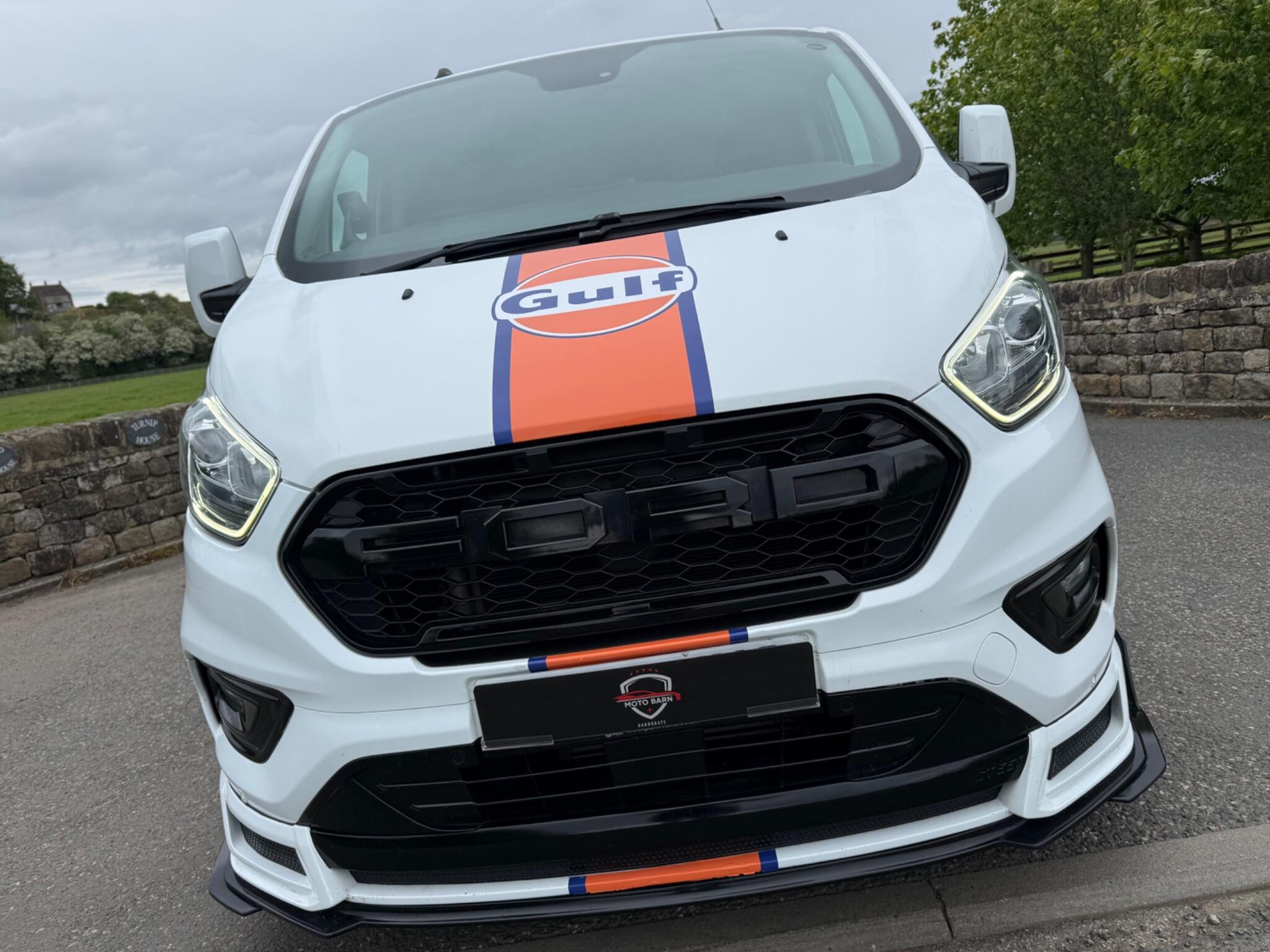 Ford Transit Custom - Image 2