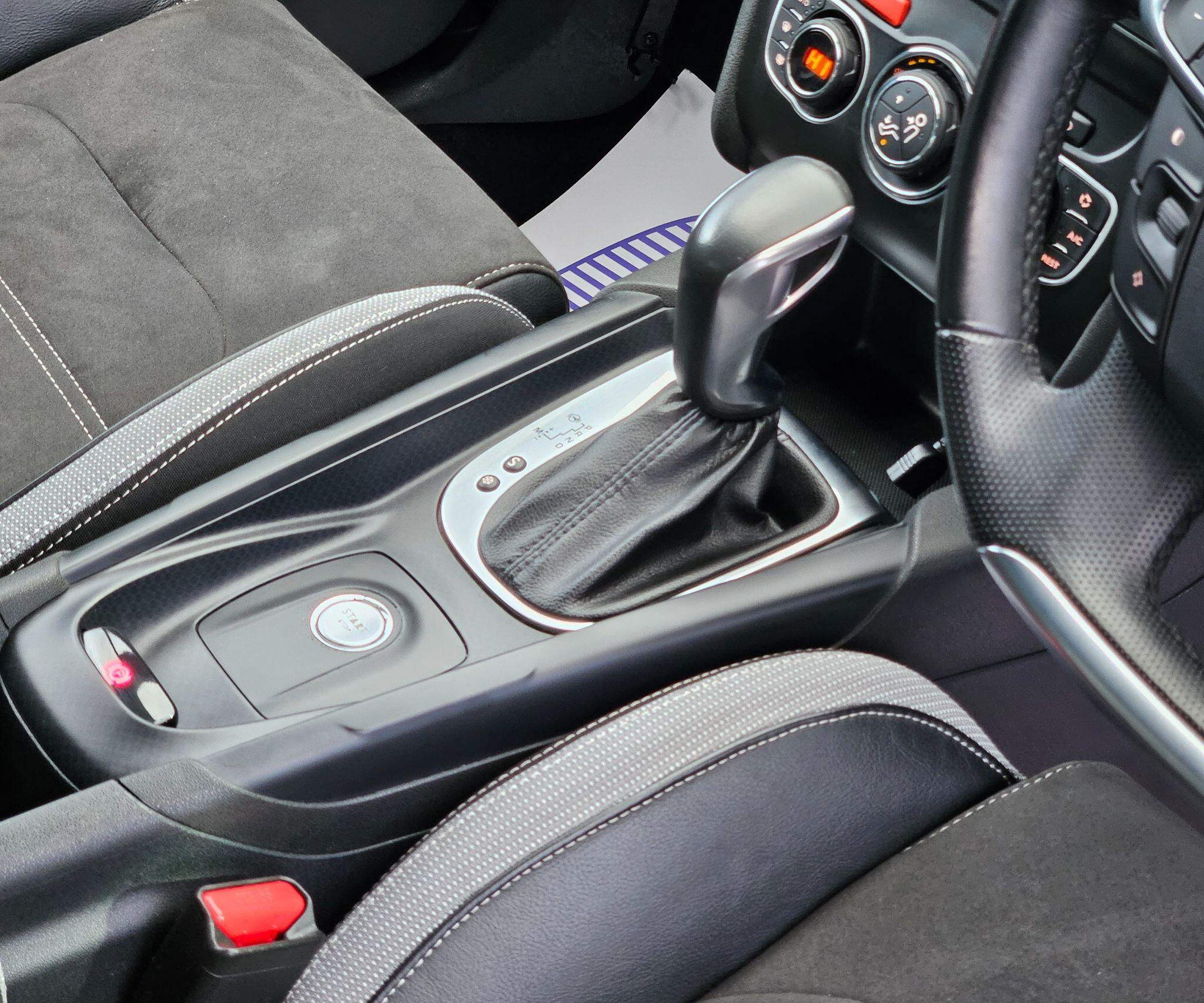 DS AUTOMOBILES DS 4 - Image 44