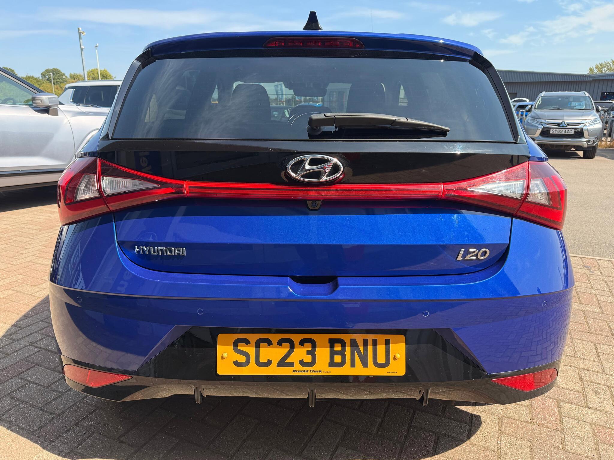 Hyundai i20 - Image 10