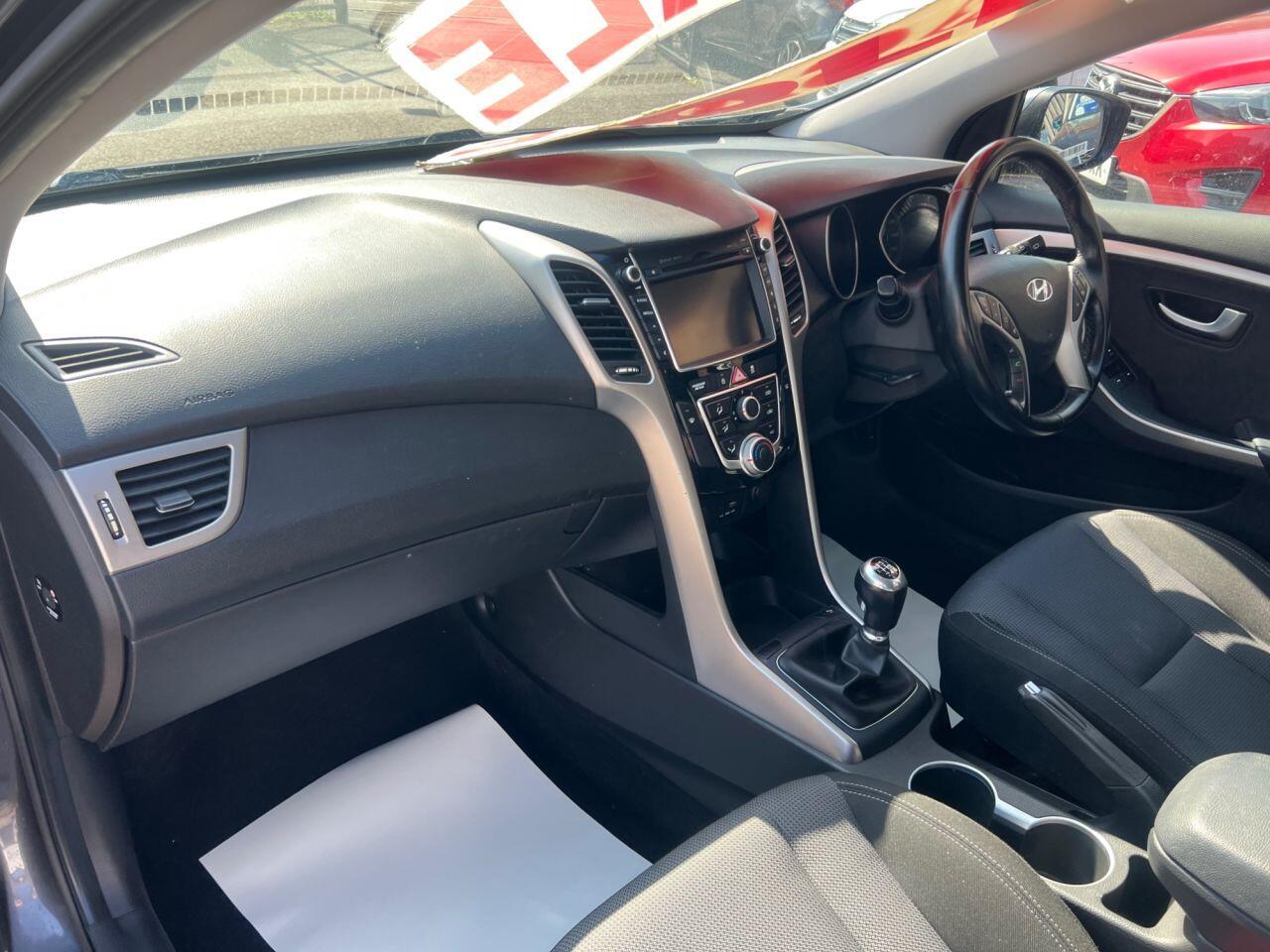 Hyundai i30 - Image 16