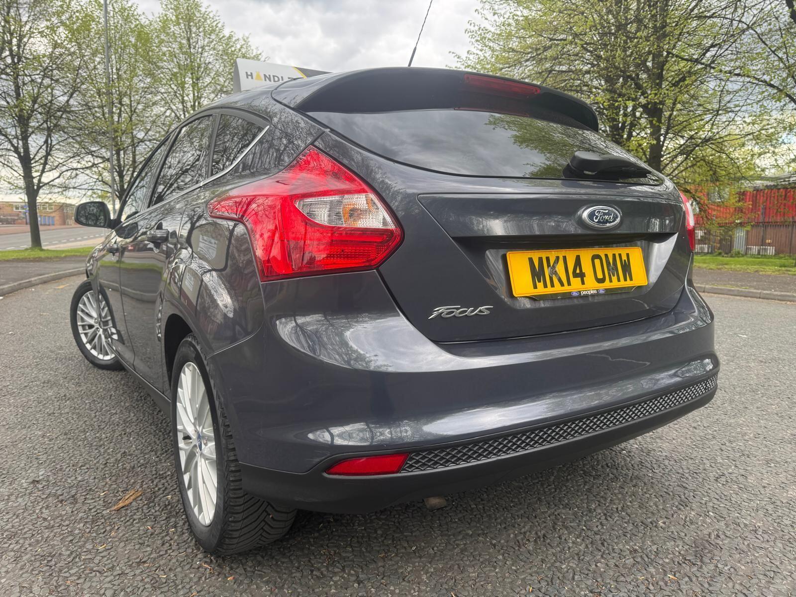 Ford Focus - Image 7