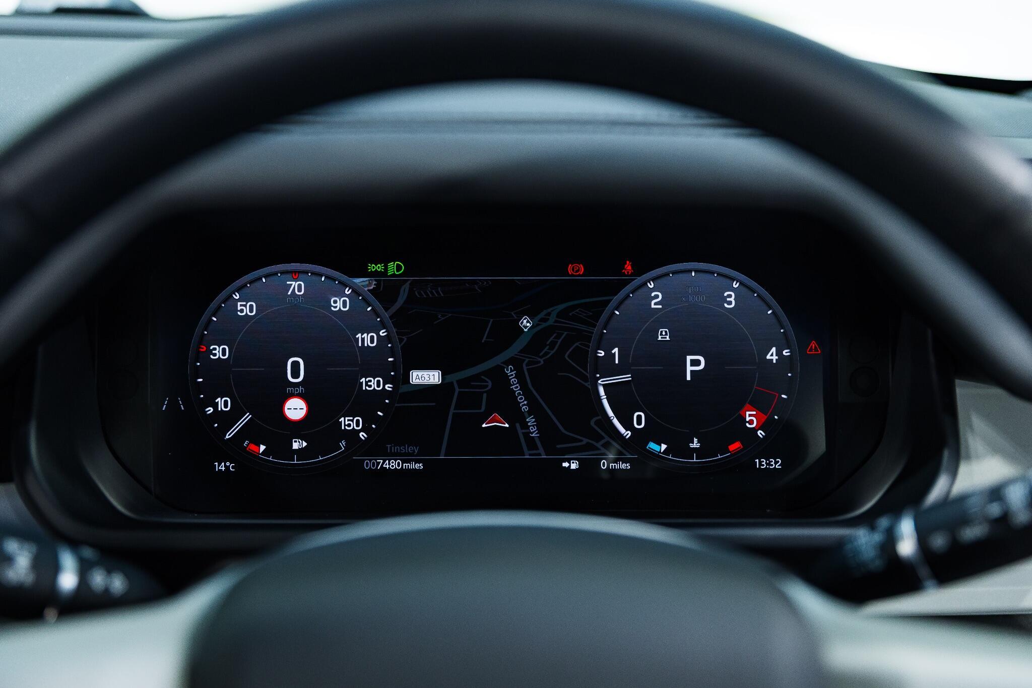 Land Rover Defender 110 - Image 24