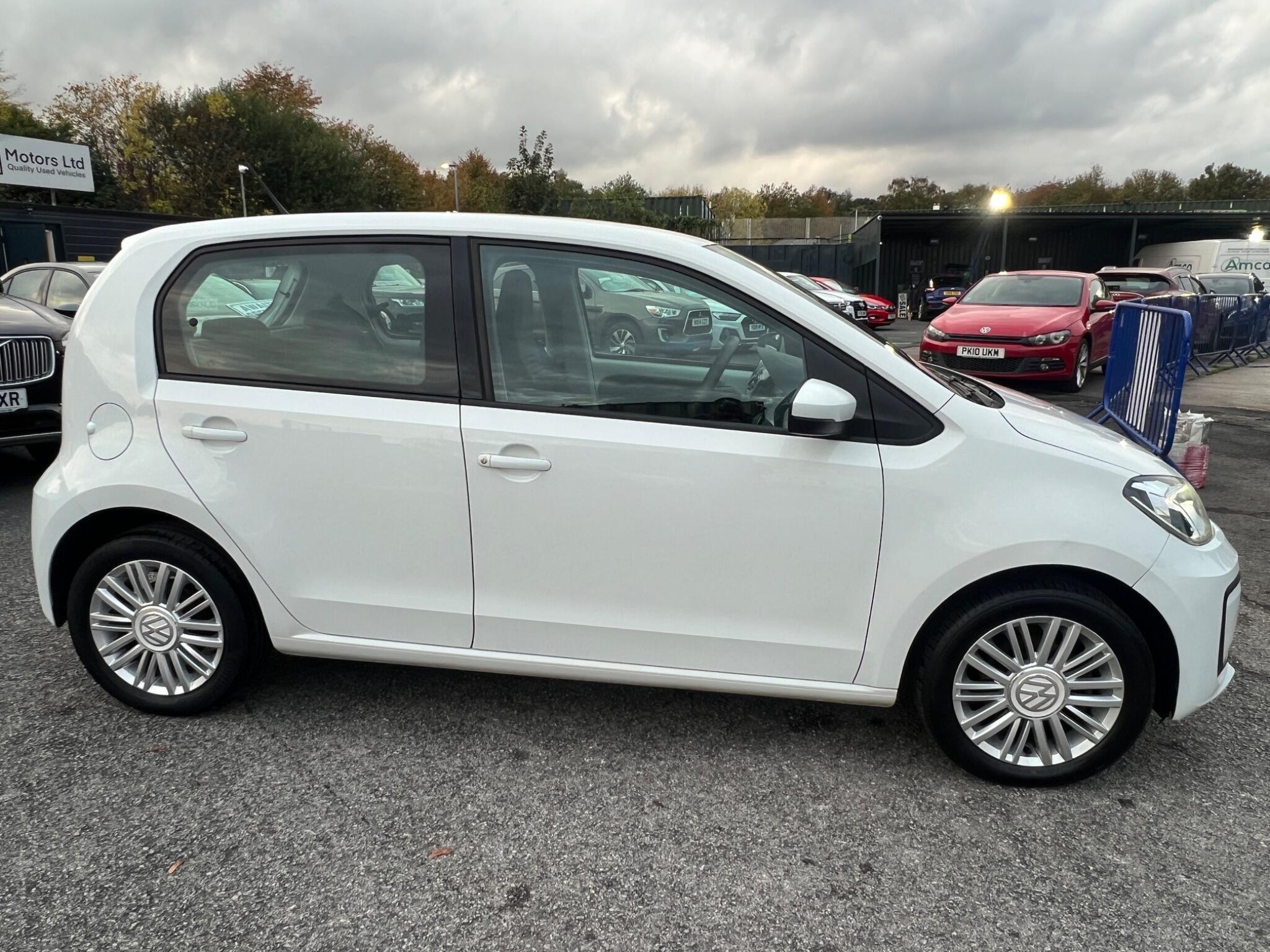 Volkswagen up! - Image 9