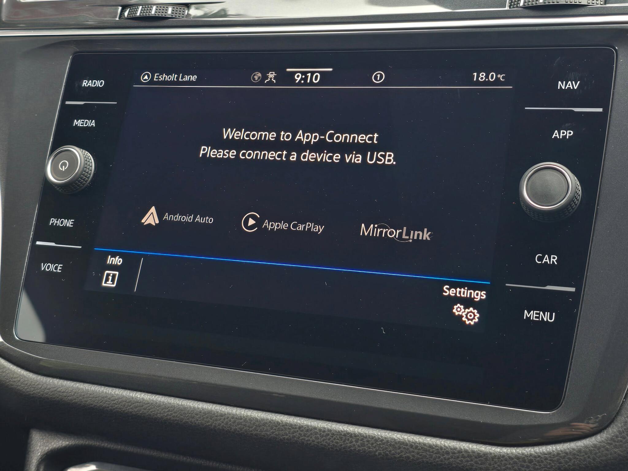 Volkswagen Tiguan Allspace - Image 18