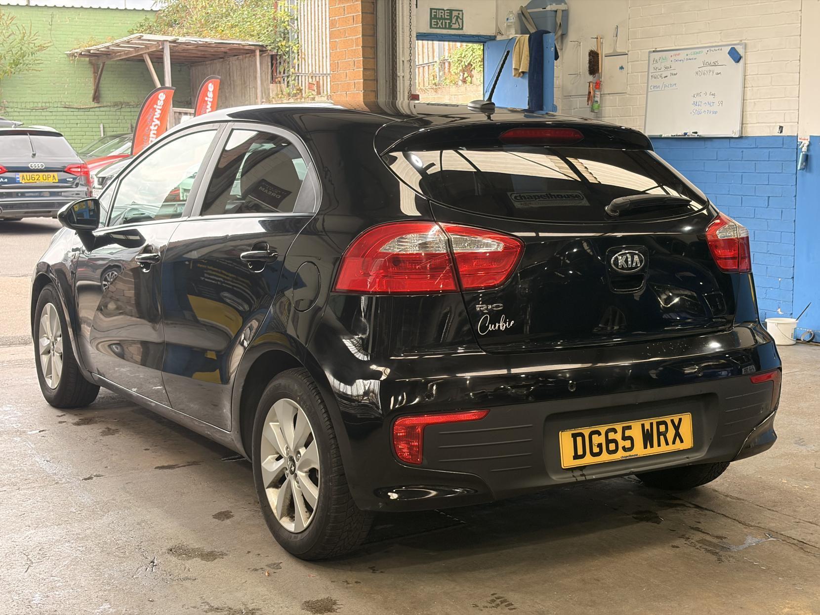 Kia Rio - Image 5
