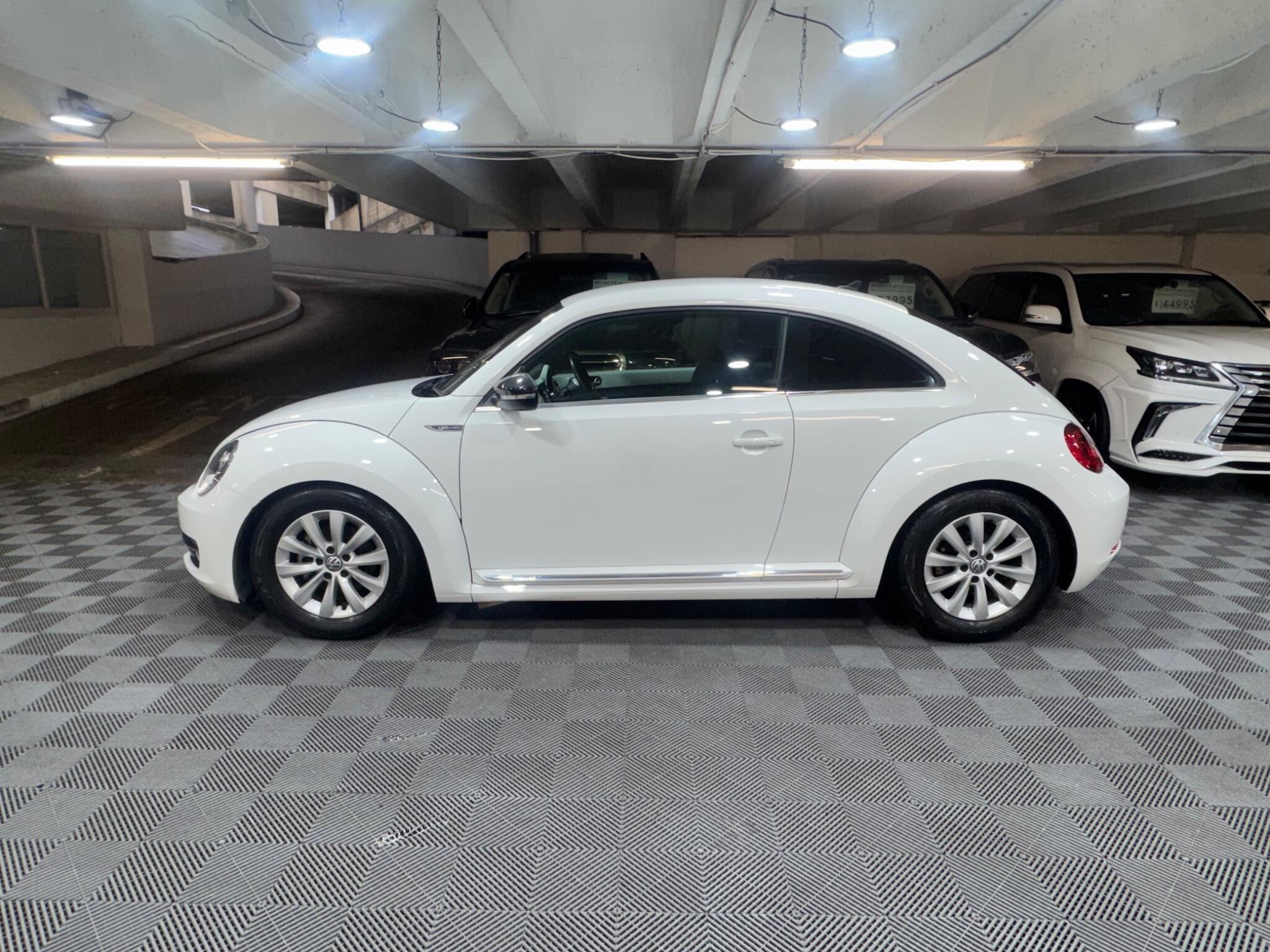Volkswagen Beetle - Image 2