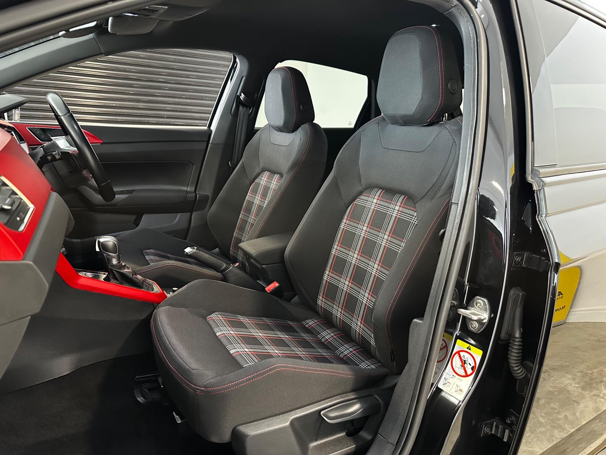 Volkswagen Polo - Image 14