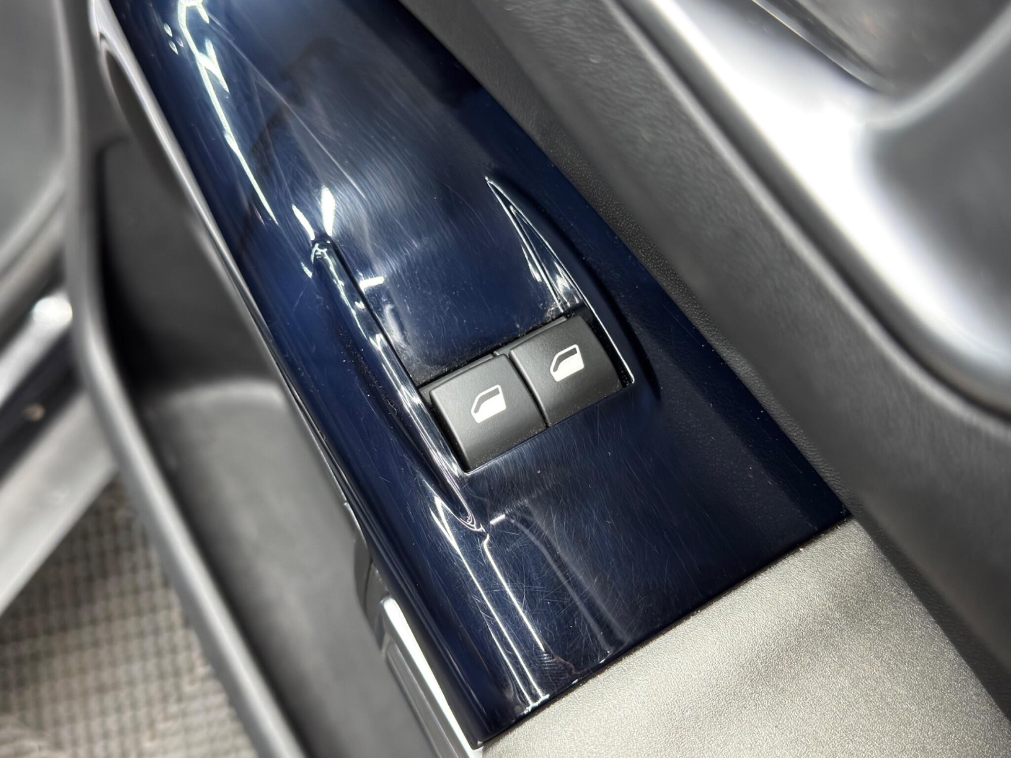 Citroen C4 Cactus - Image 37