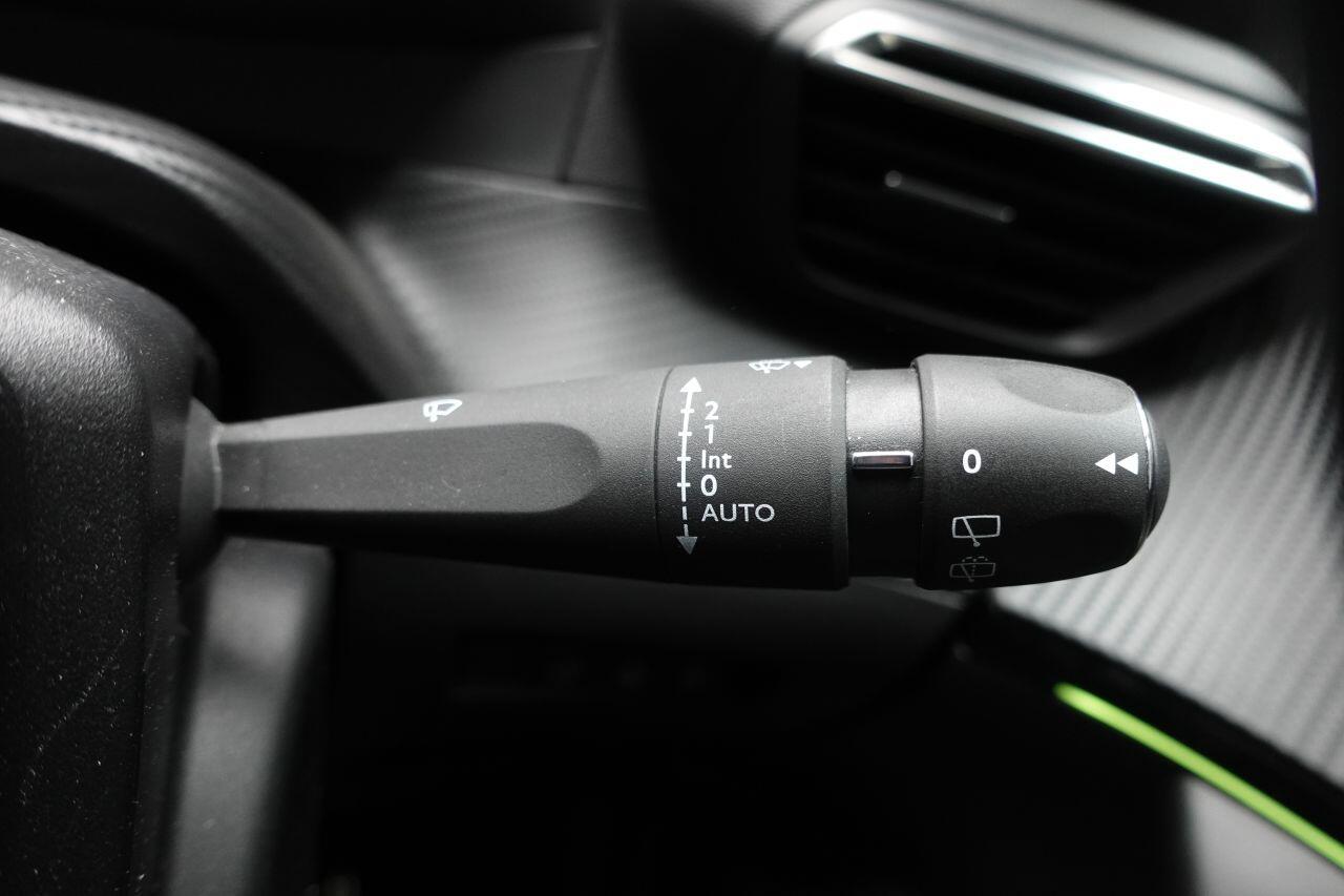 Peugeot E-2008 - Image 47