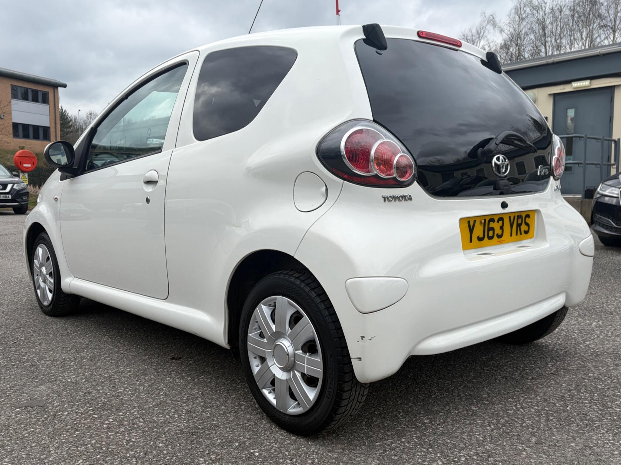 Toyota Aygo - Image 8