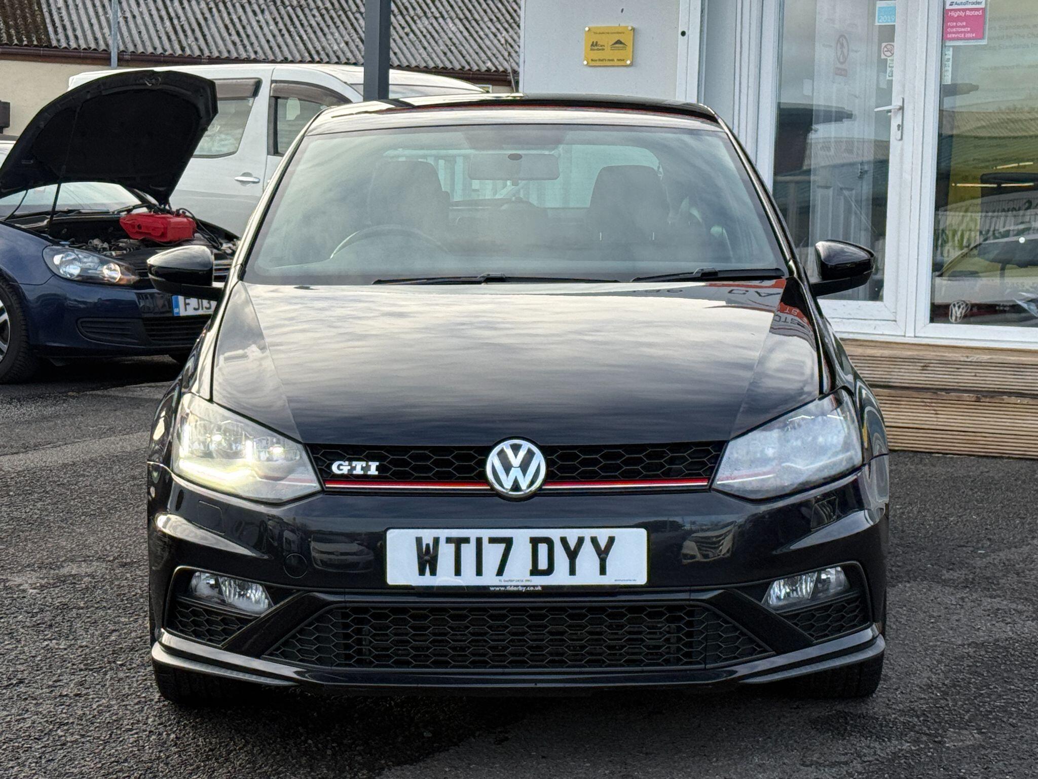Volkswagen Polo - Image 8
